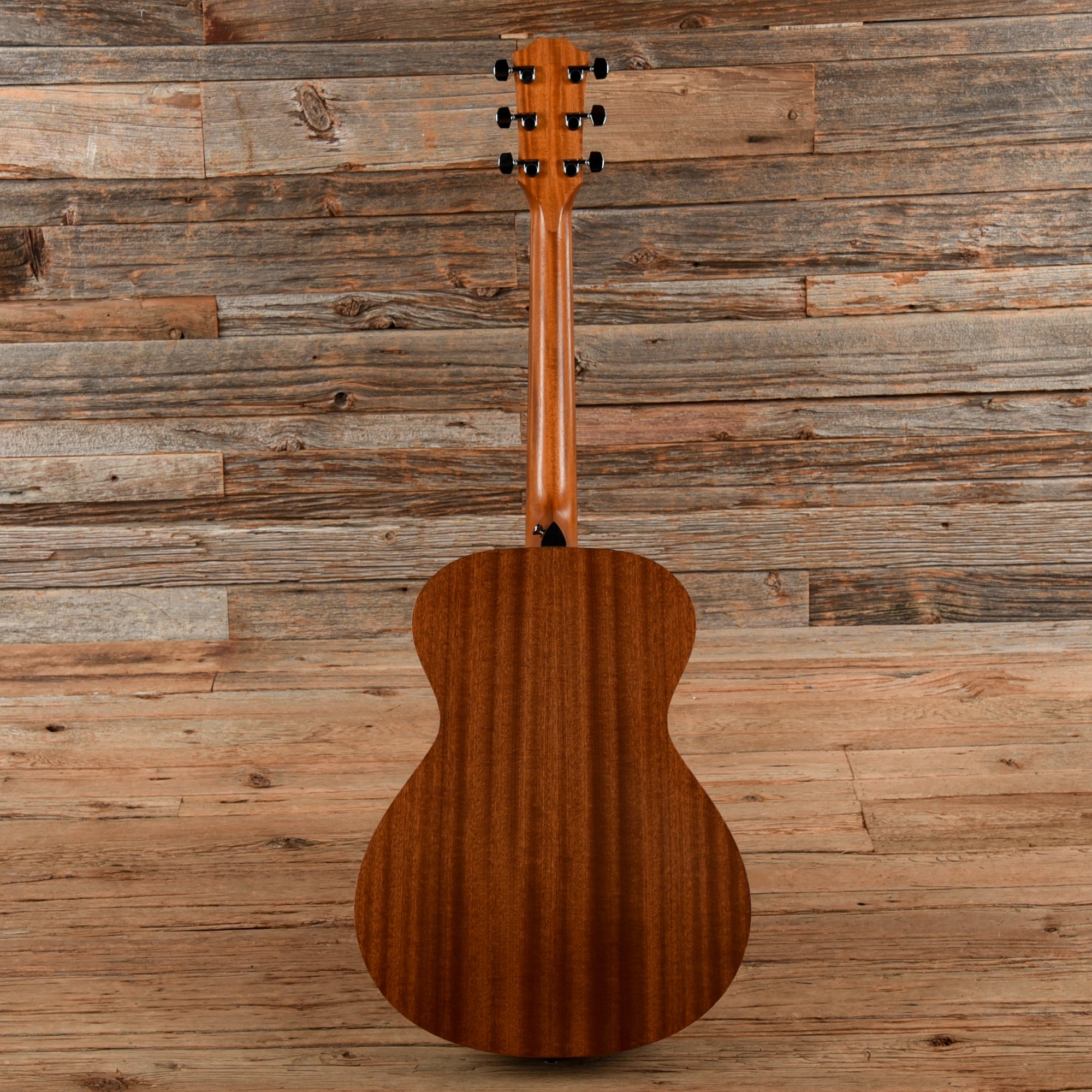 Taylor Academy 12 Natural 2018