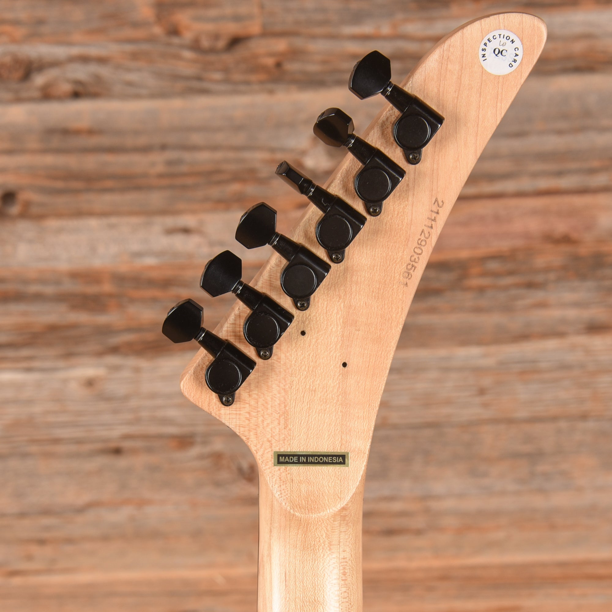 Kramer Nightswan Black with Blue Polka Dots 2021