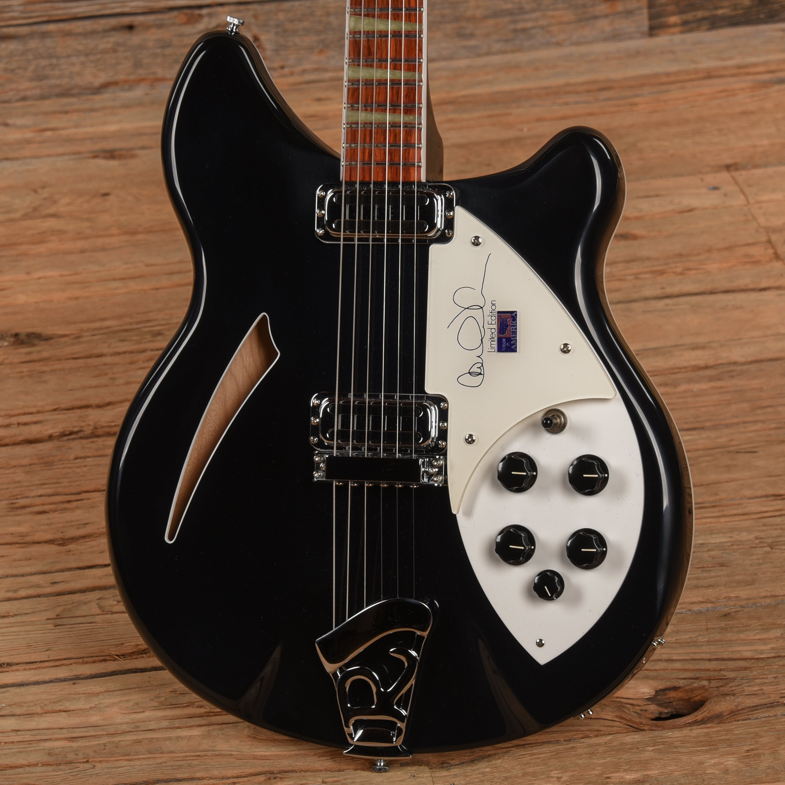 Rickenbacker 360CW Jetglo 2000