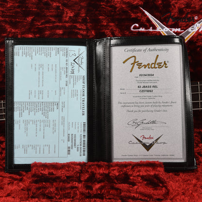 Fender Custom Shop 1962 Jazz Bass Relic 3-Color Sunburst