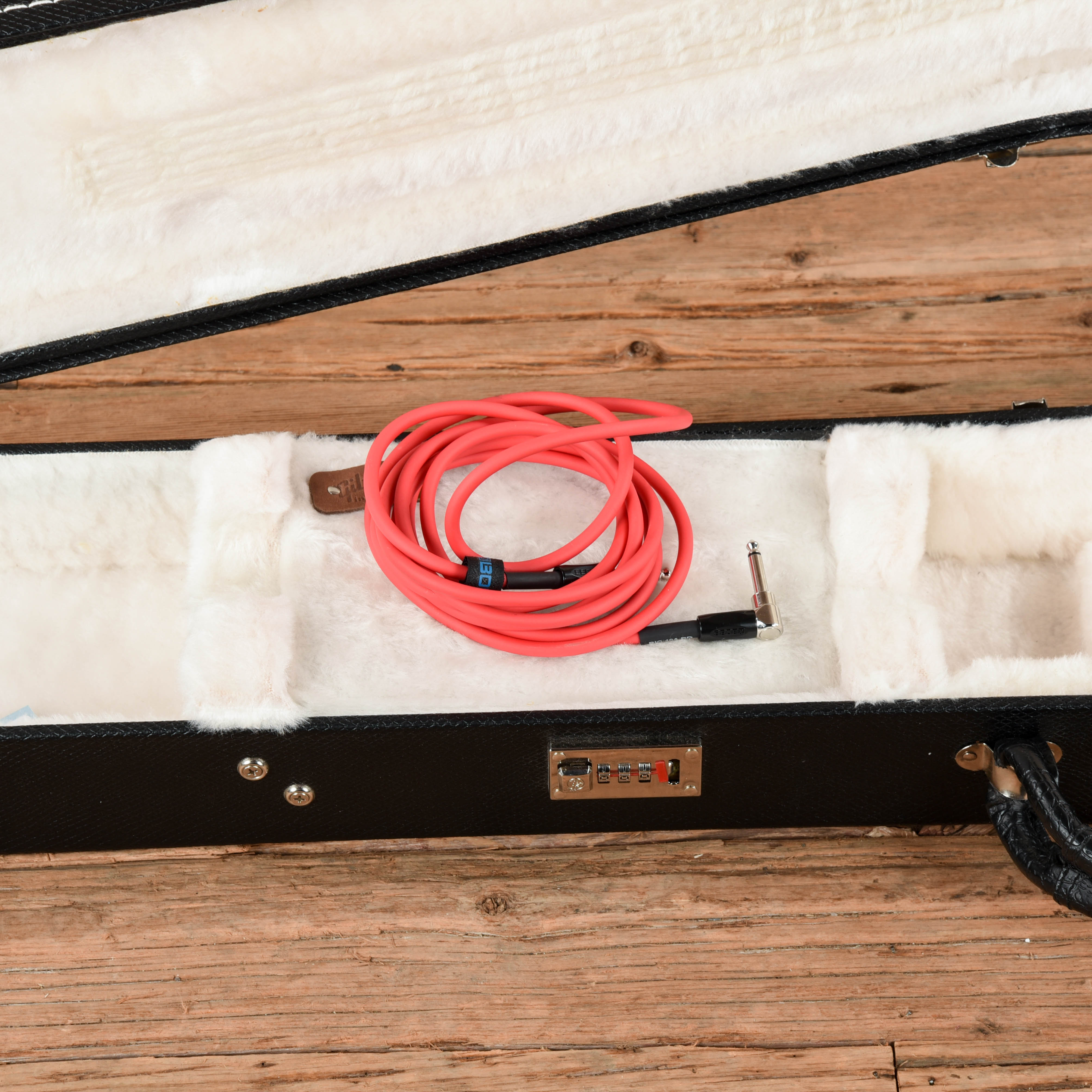 Gibson Flying V '67 White 2006