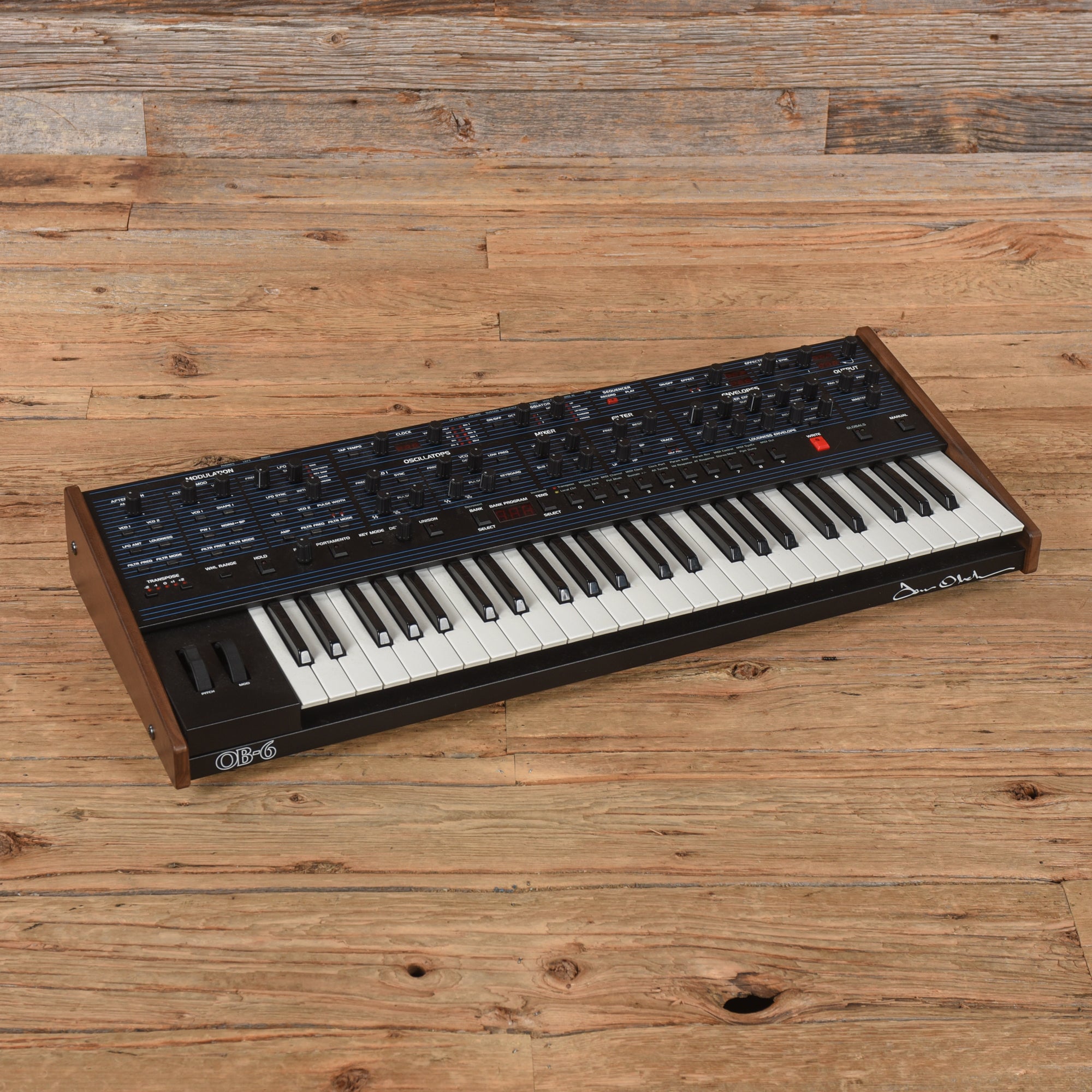 Sequential Circuits OB6 49-Key 6-Voice Polyphonic Synthesizer