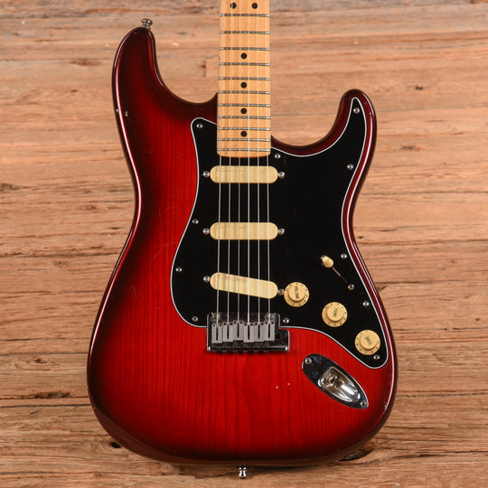 Fender American Standard Stratocaster Neck with Stratocaster Plus Body Crimson Burst