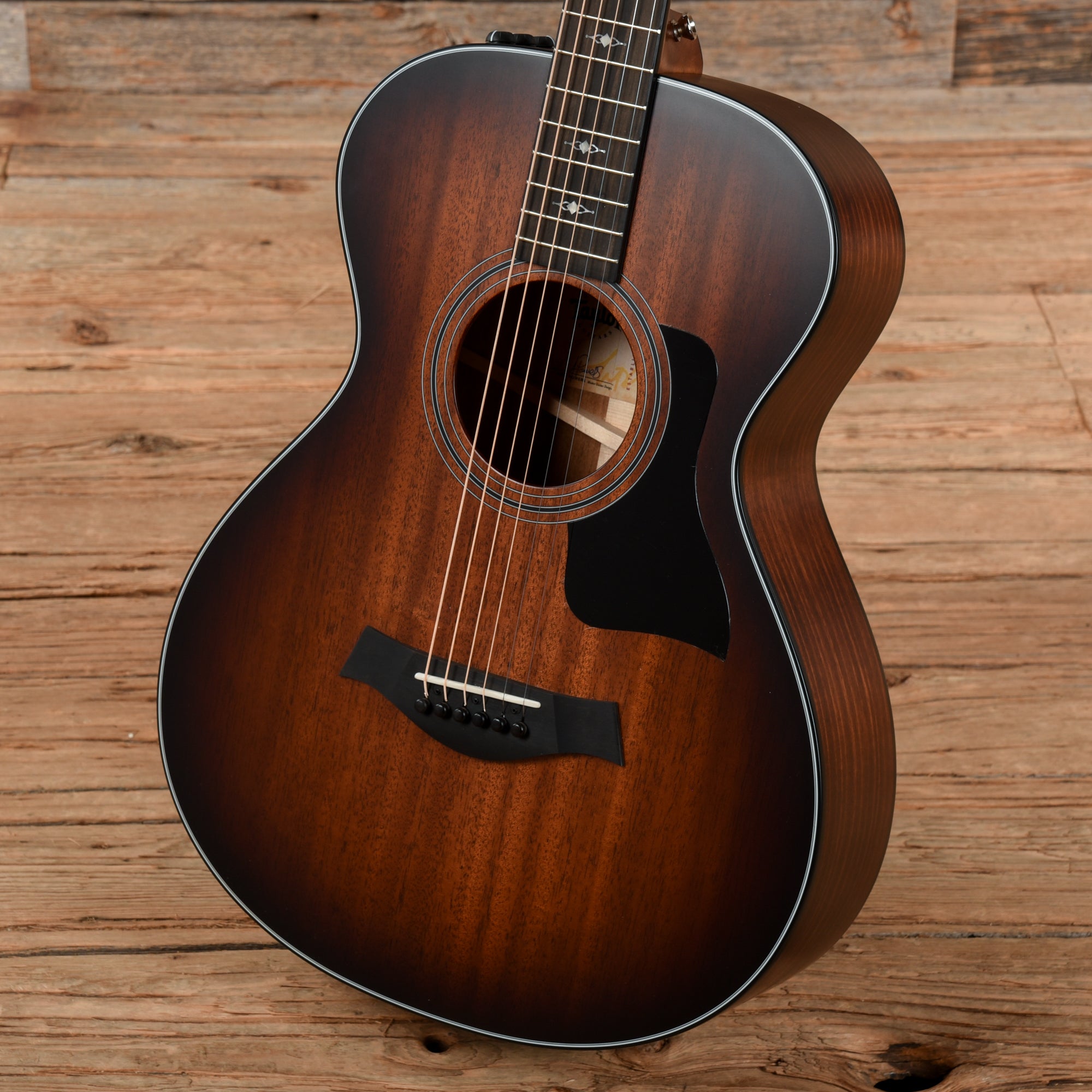 Taylor 322e 12-Fret Shaded Edgeburst 2020