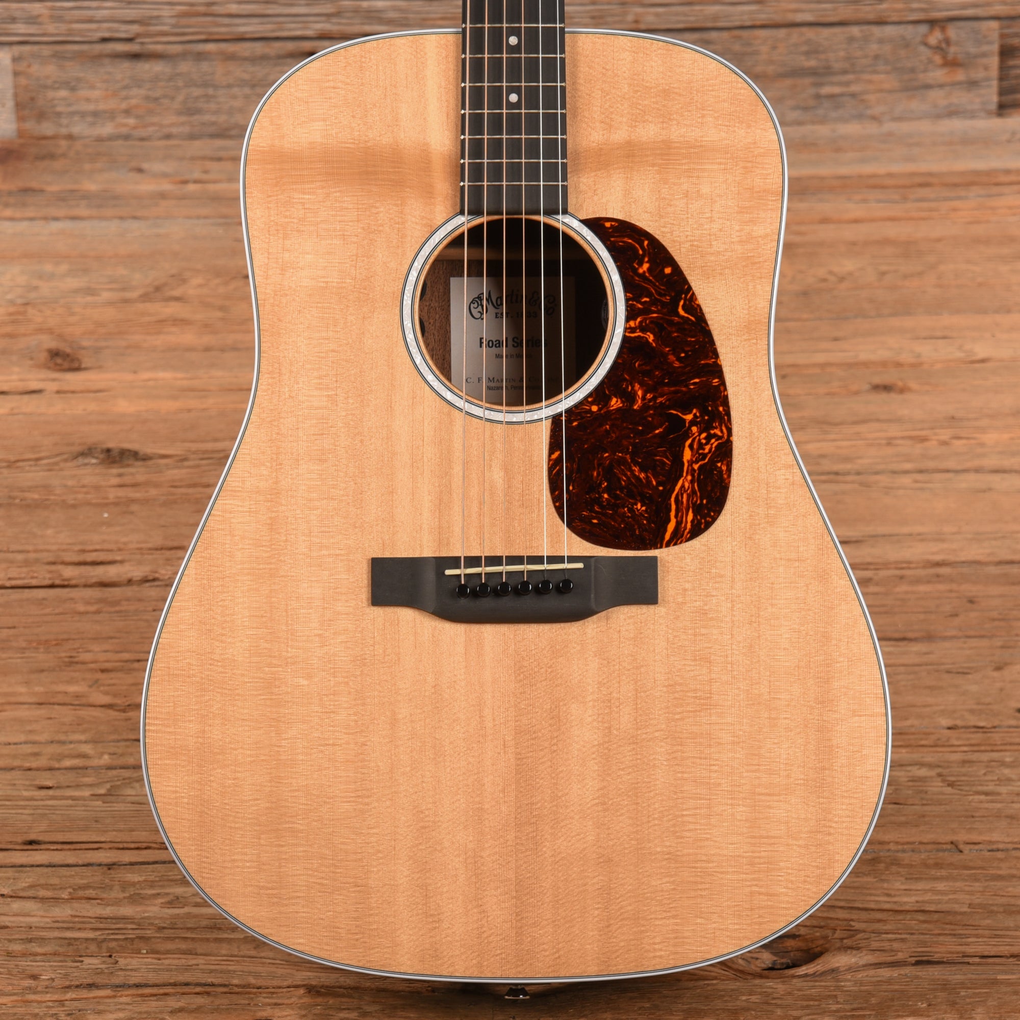 Martin Road Series D-13E Natural