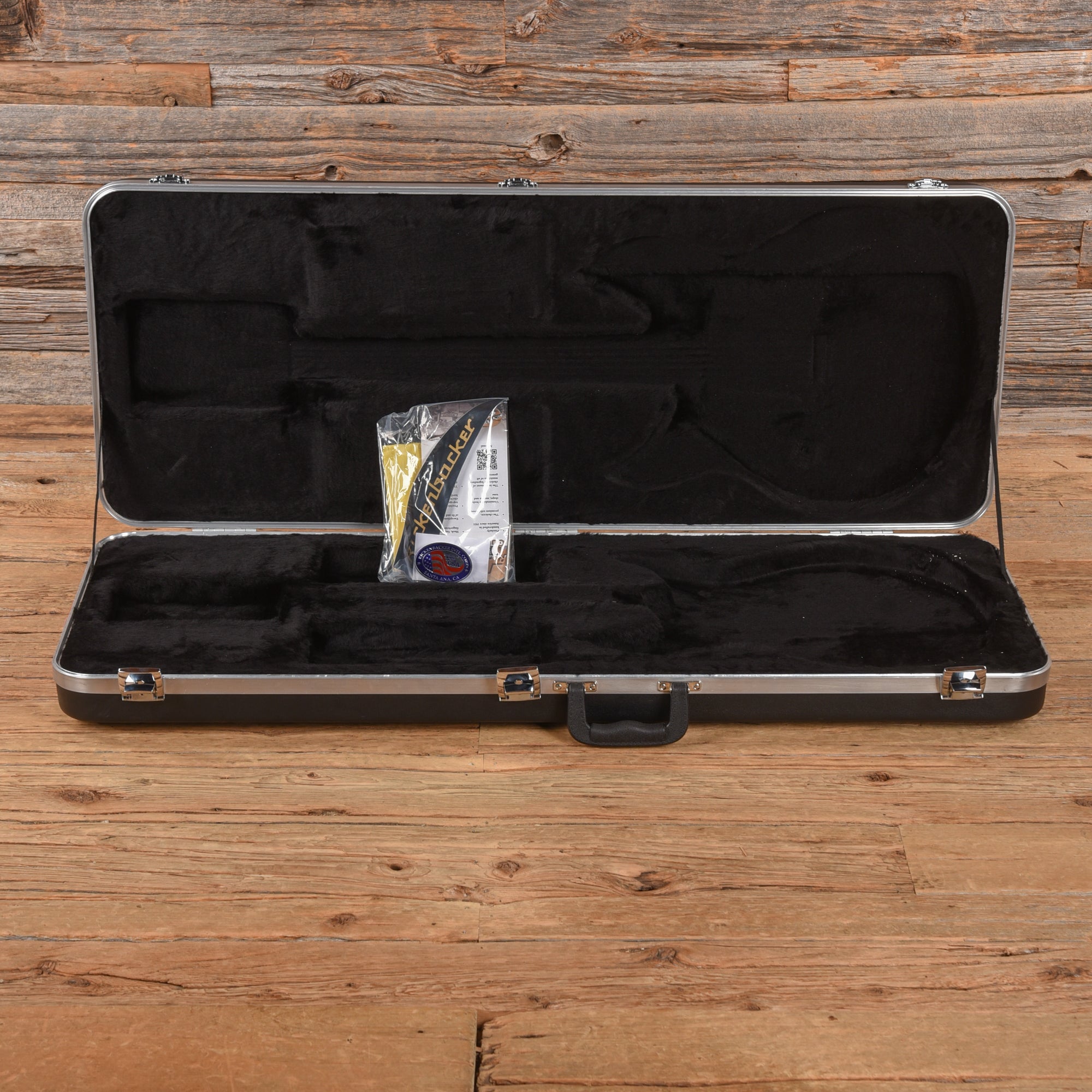 Rickenbacker 330/12 Fireglo 2023