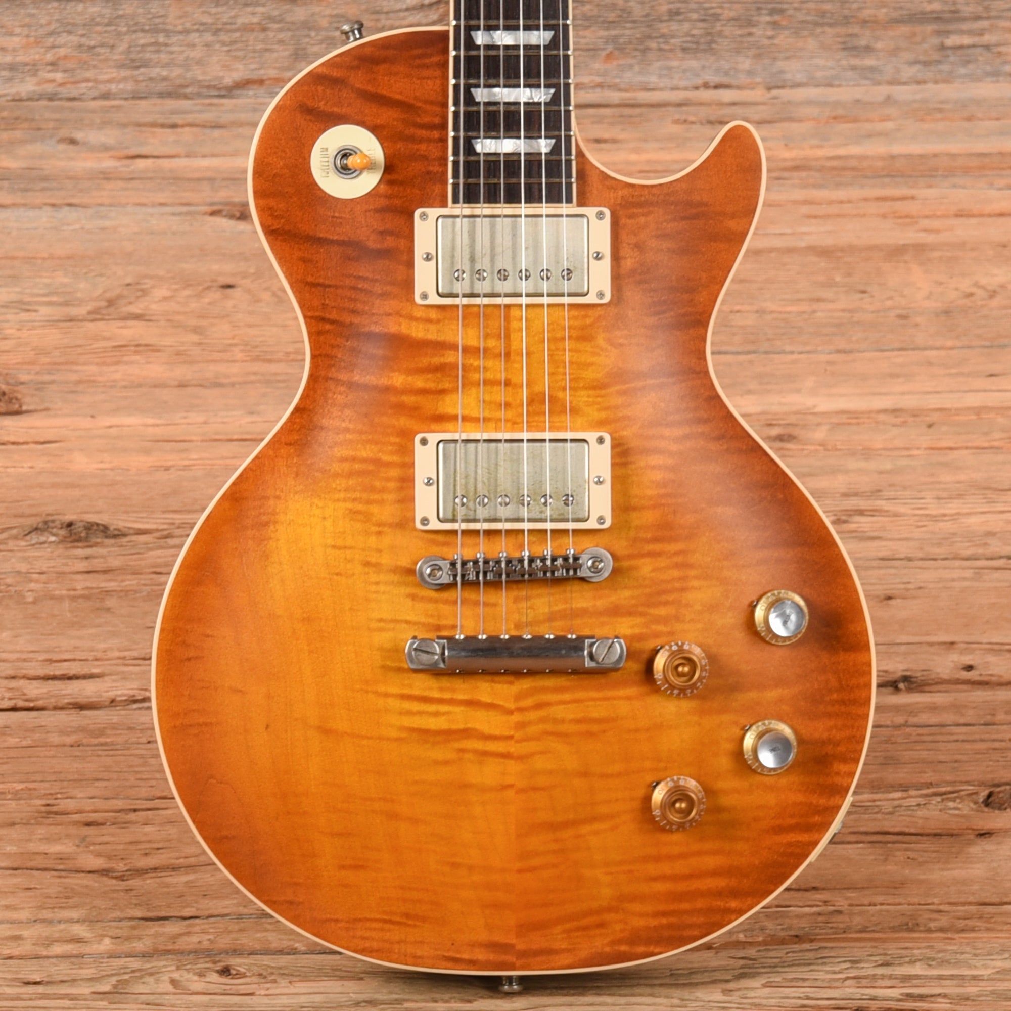Corsa LCPG Tobacco Burst Light Relic 2025