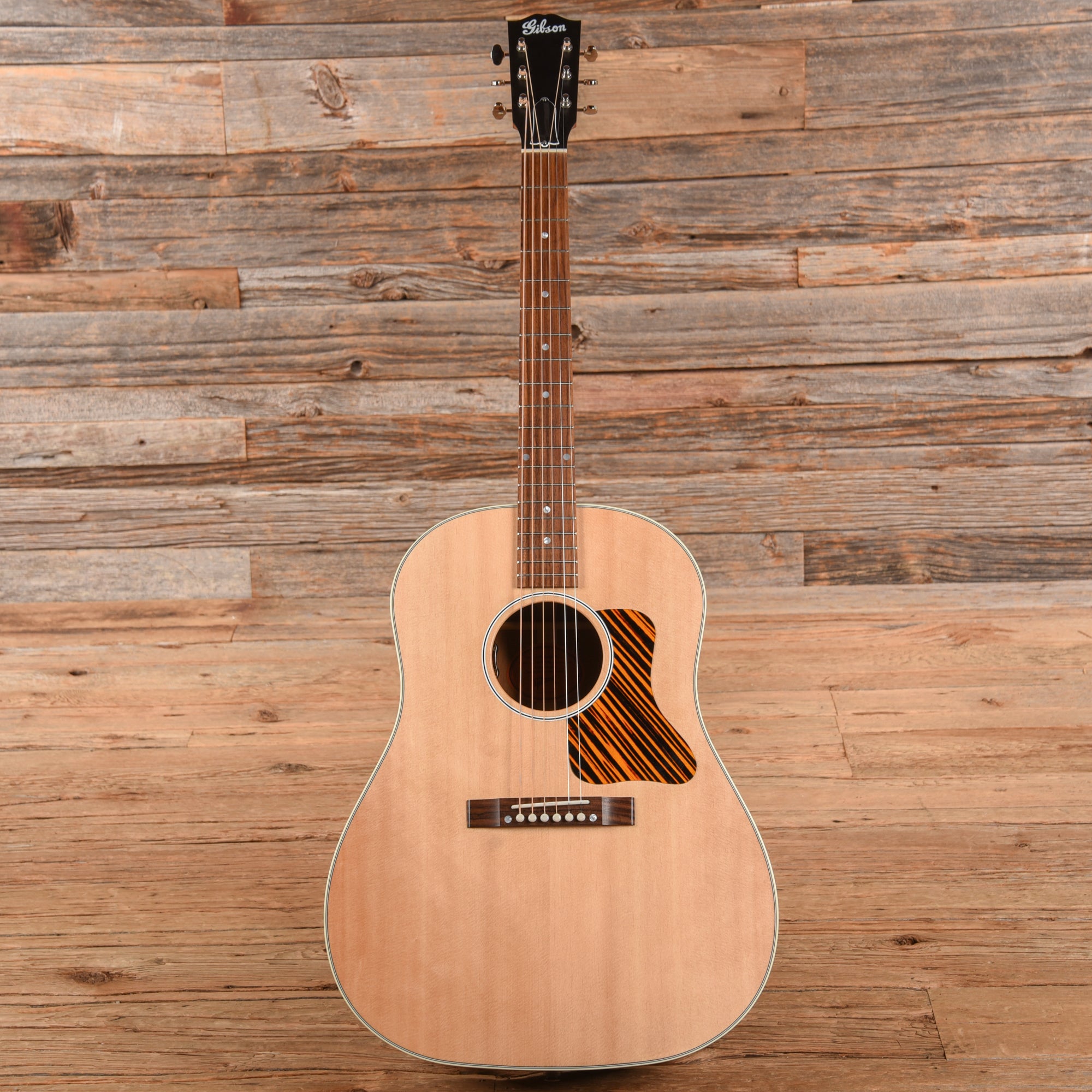 Gibson J-35 '50s Faded Natural