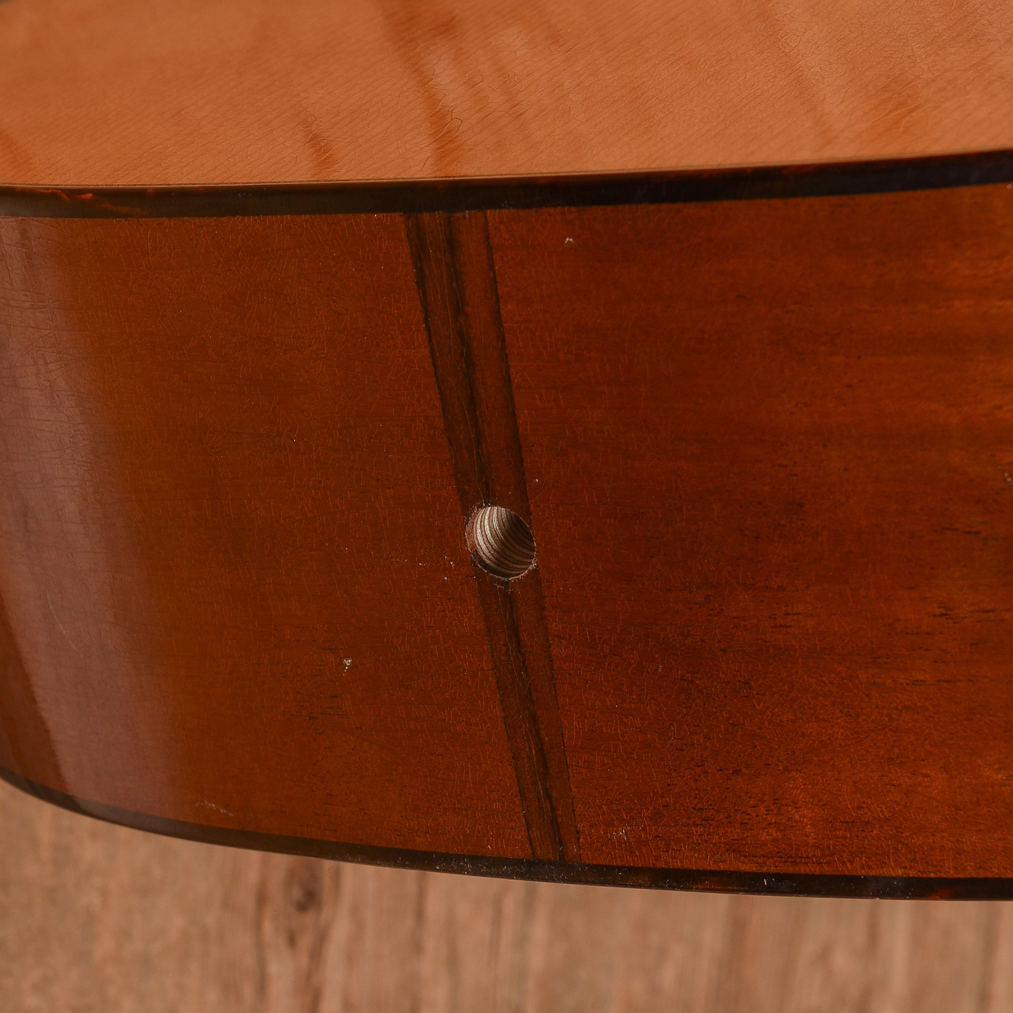 Atkin Essential D Baked Sitka/Mahogany Aged Natural