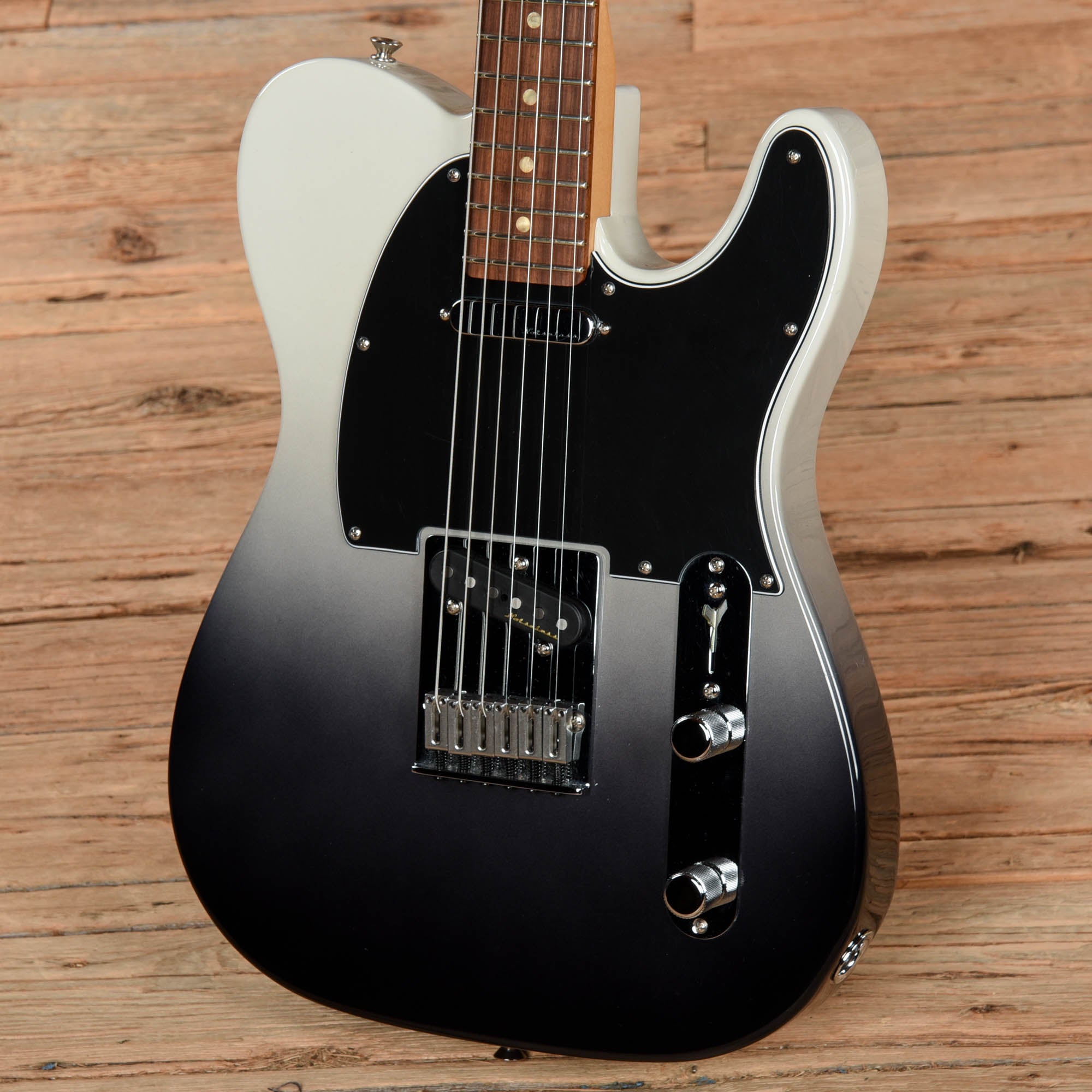 Fender Player Plus Telecaster Silver Smoke 2021