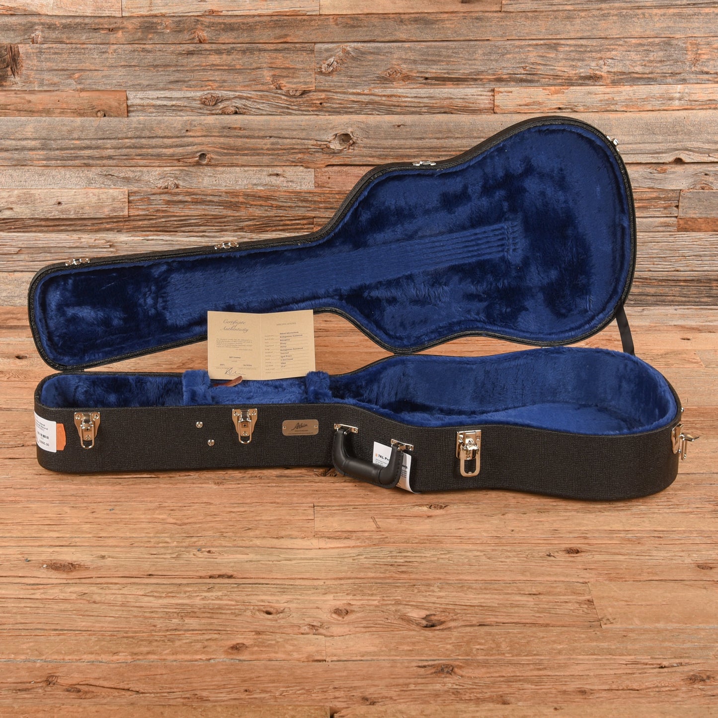 Atkin D37 Pre-War Baked Adirondack/Rosewood Natural