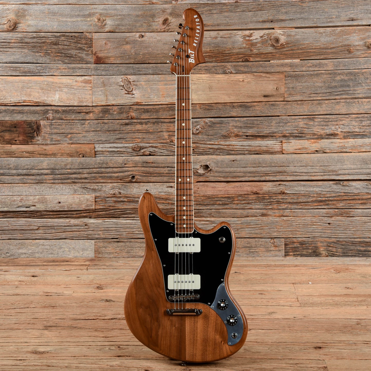 BilT Relevator Walnut