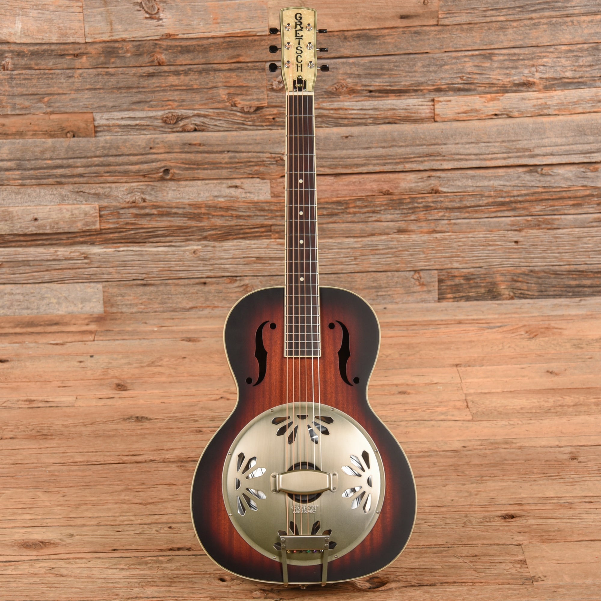 Gretsch G9241 Round Neck Resonator Red Sunburst 2022