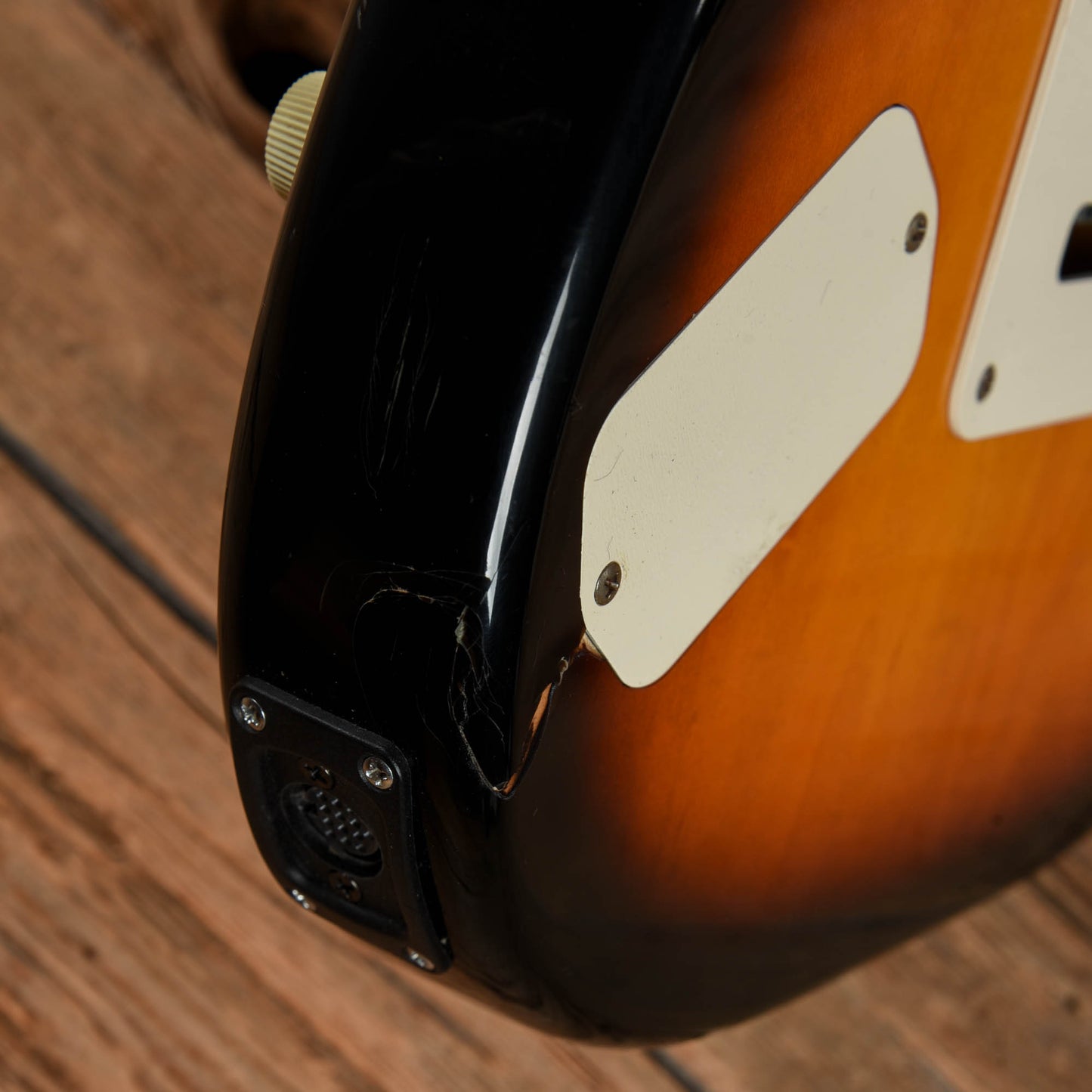 Fender Standard Roland Ready Stratocaster  1996