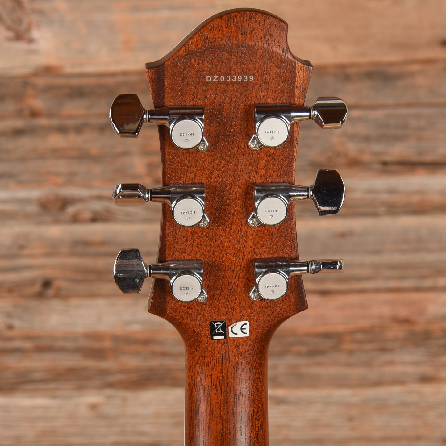 Zemaitis Diamond Z24