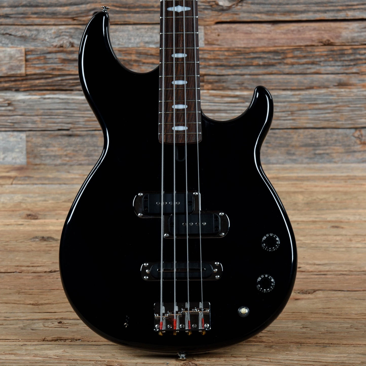 Yamaha BB414 Black