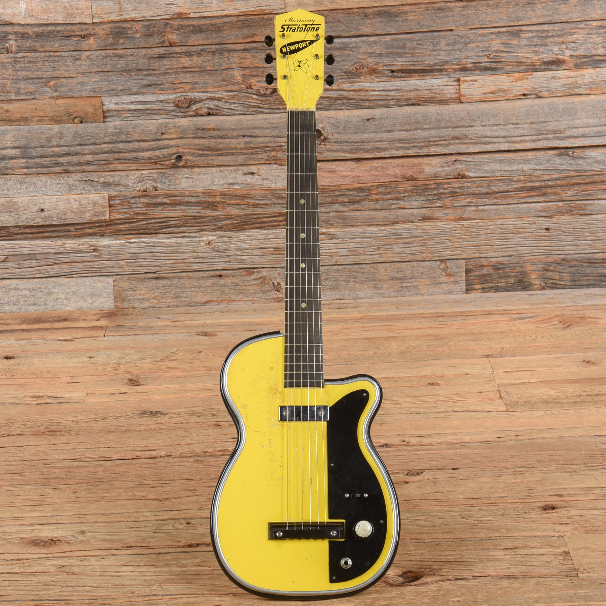 Harmony Stratotone H44 Newport Yellow 1955