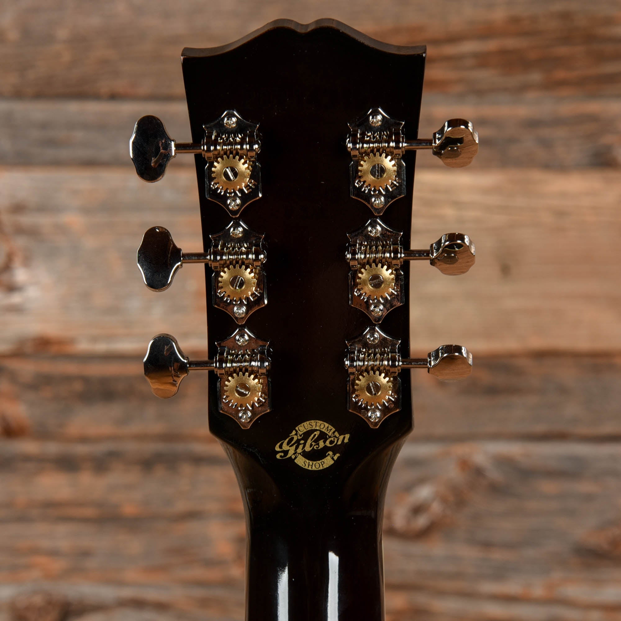 Gibson Custom Shop Southern Jumbo Red Spruce Sunburst 2024