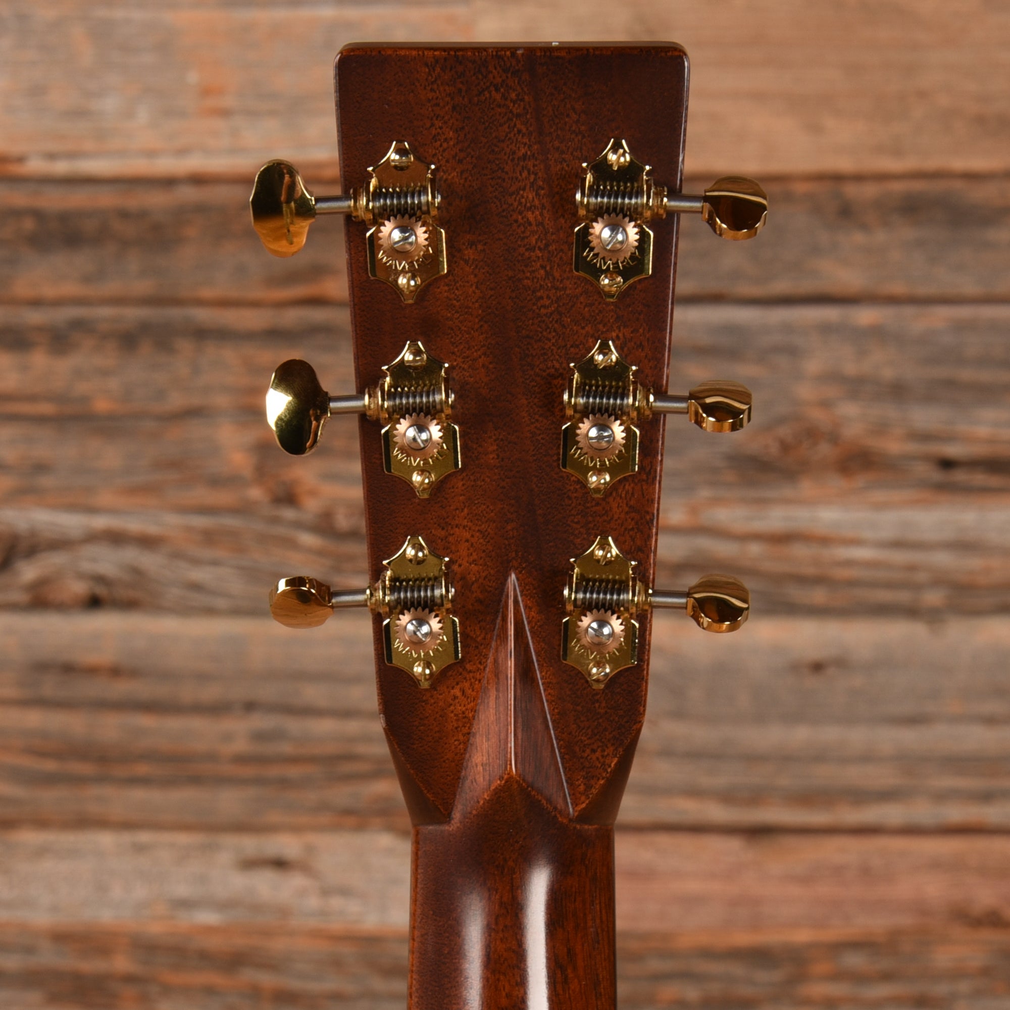 Martin OM-28 Modern Deluxe Natural 2021