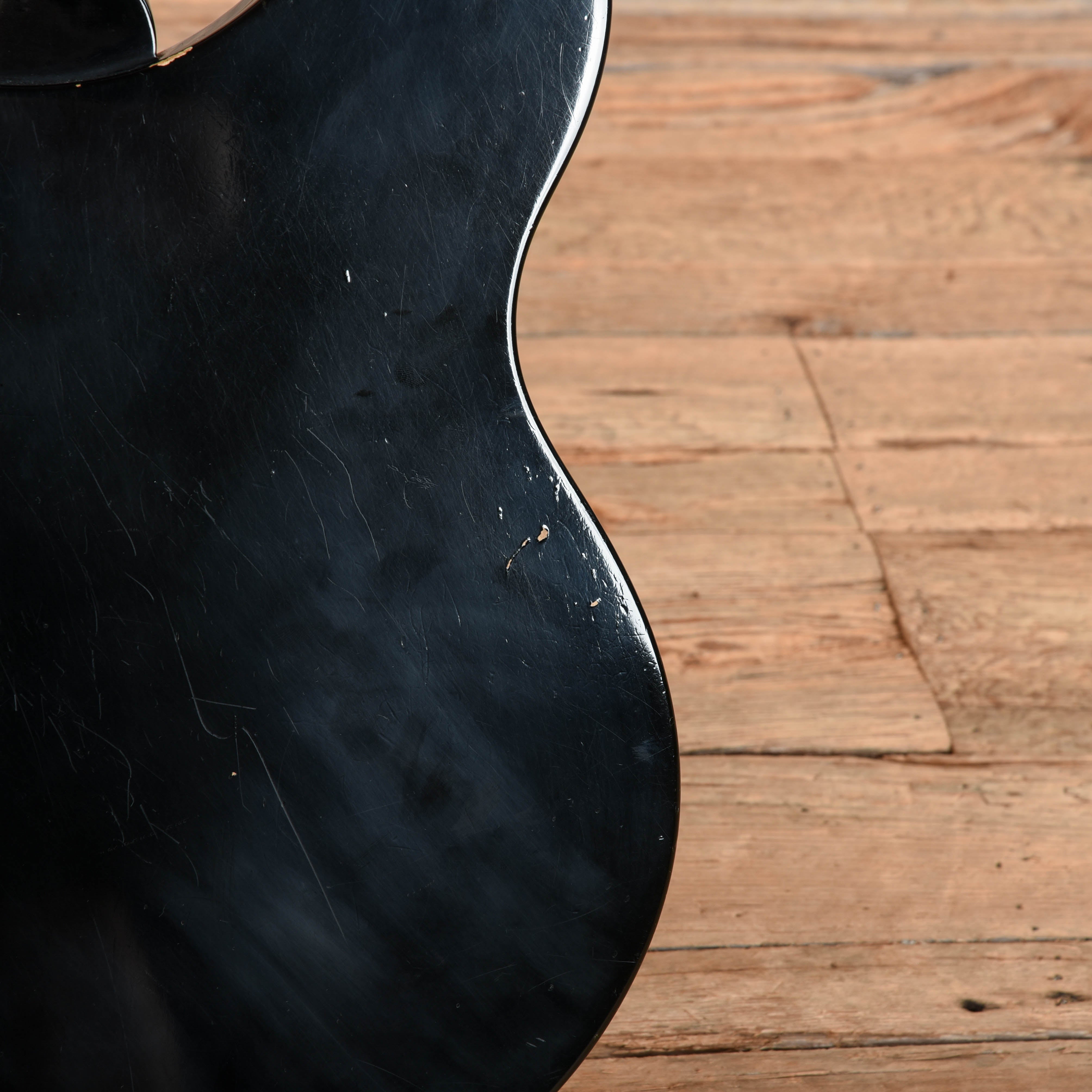 Rickenbacker 330 Jetglo 1985