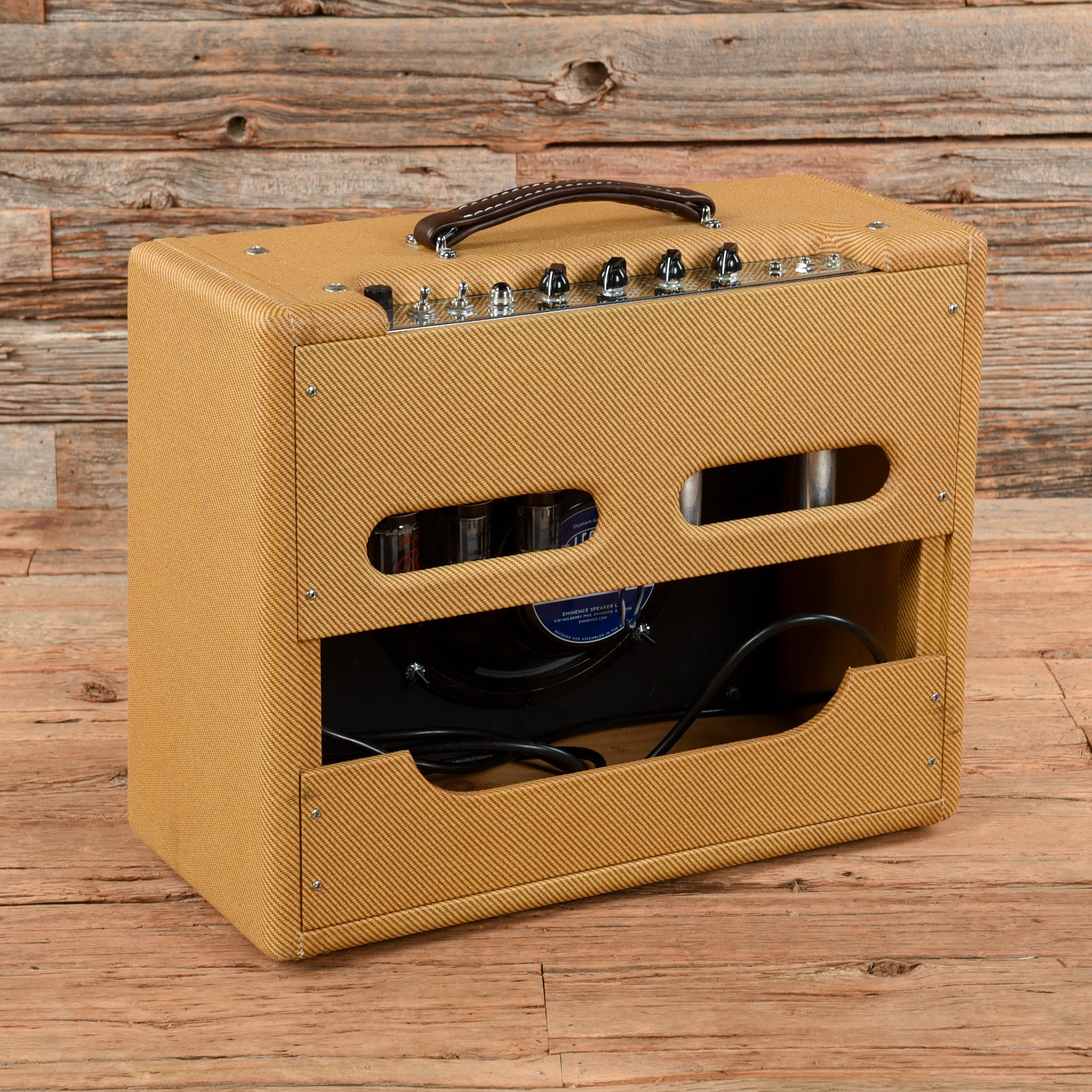 Victoria Chicago Lux Combo