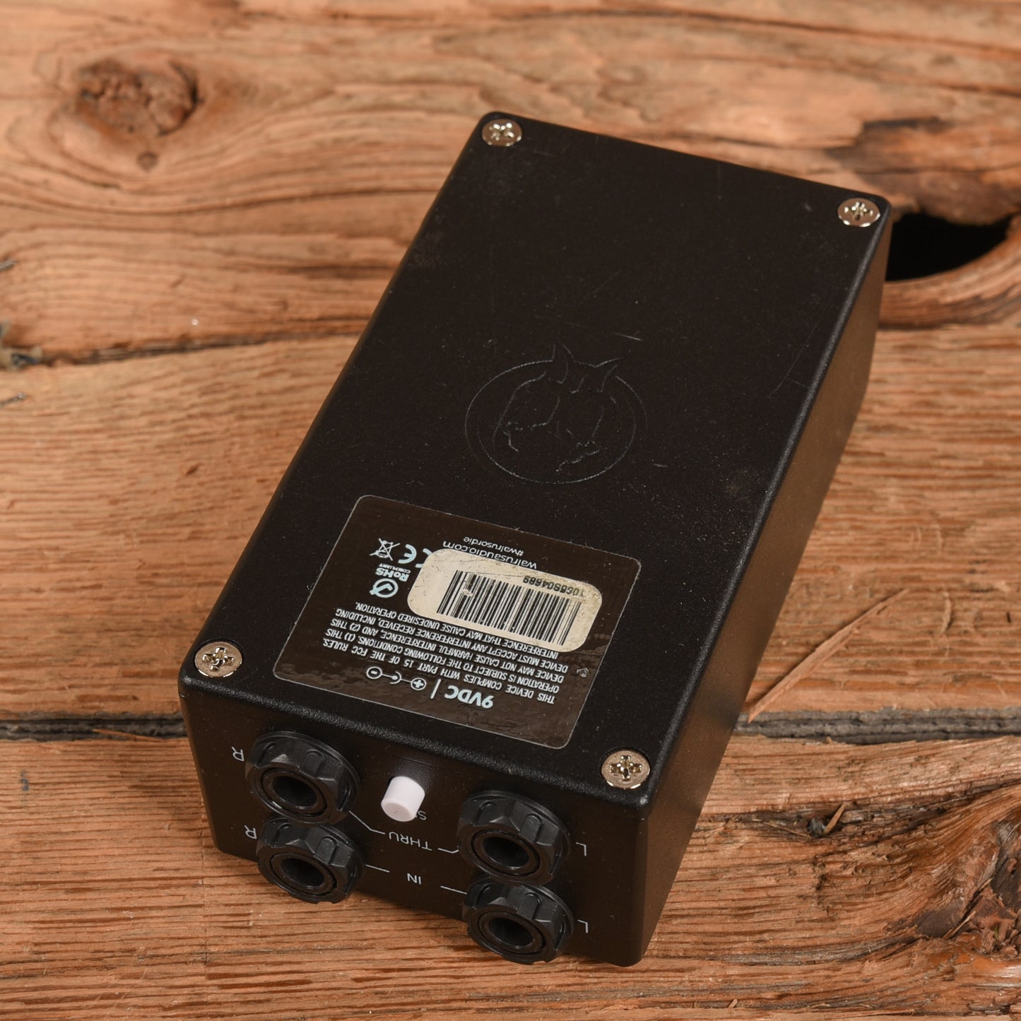 Walrus Canvas Stereo