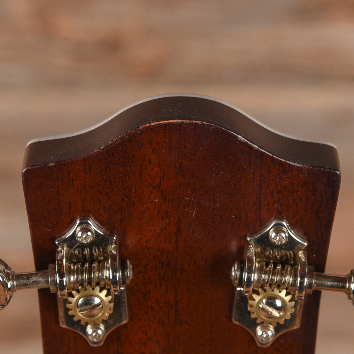 Godin Metropolis LTD HG EQ Natural