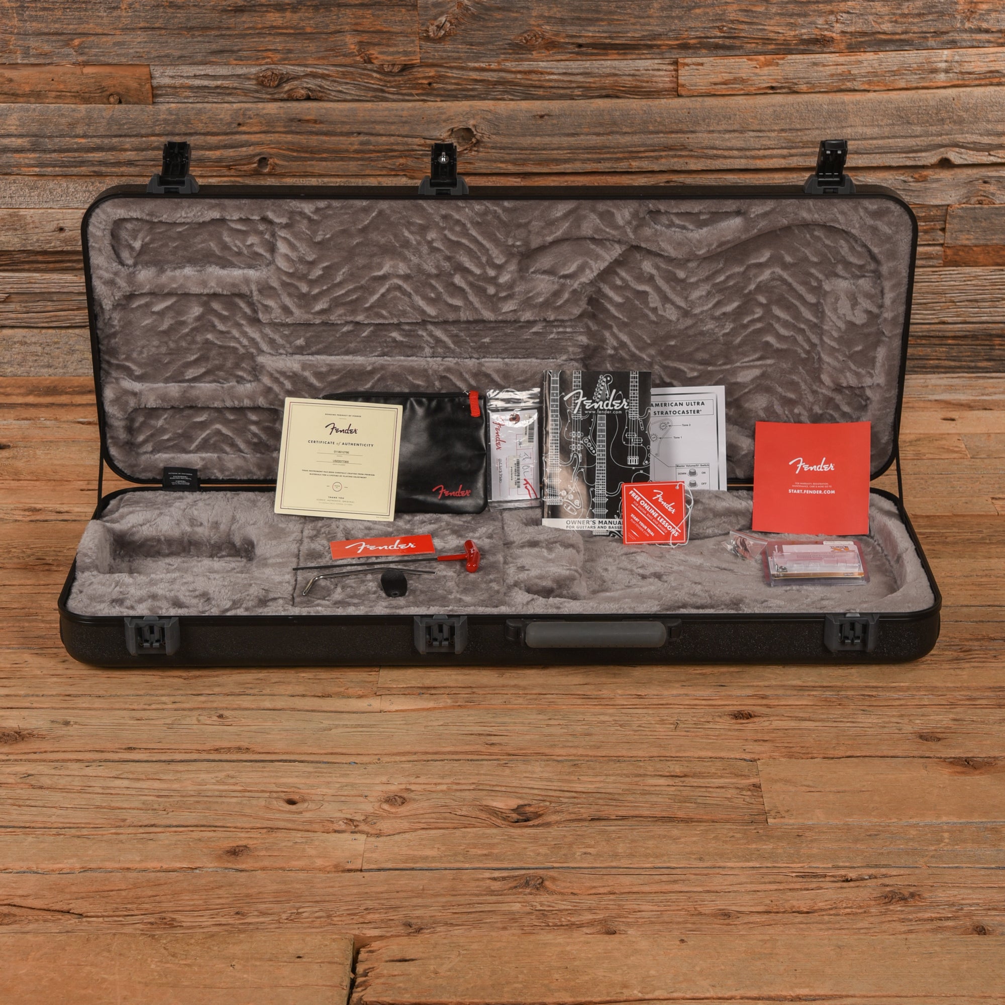 Fender American Ultra Stratocaster Cobra Blue 2022