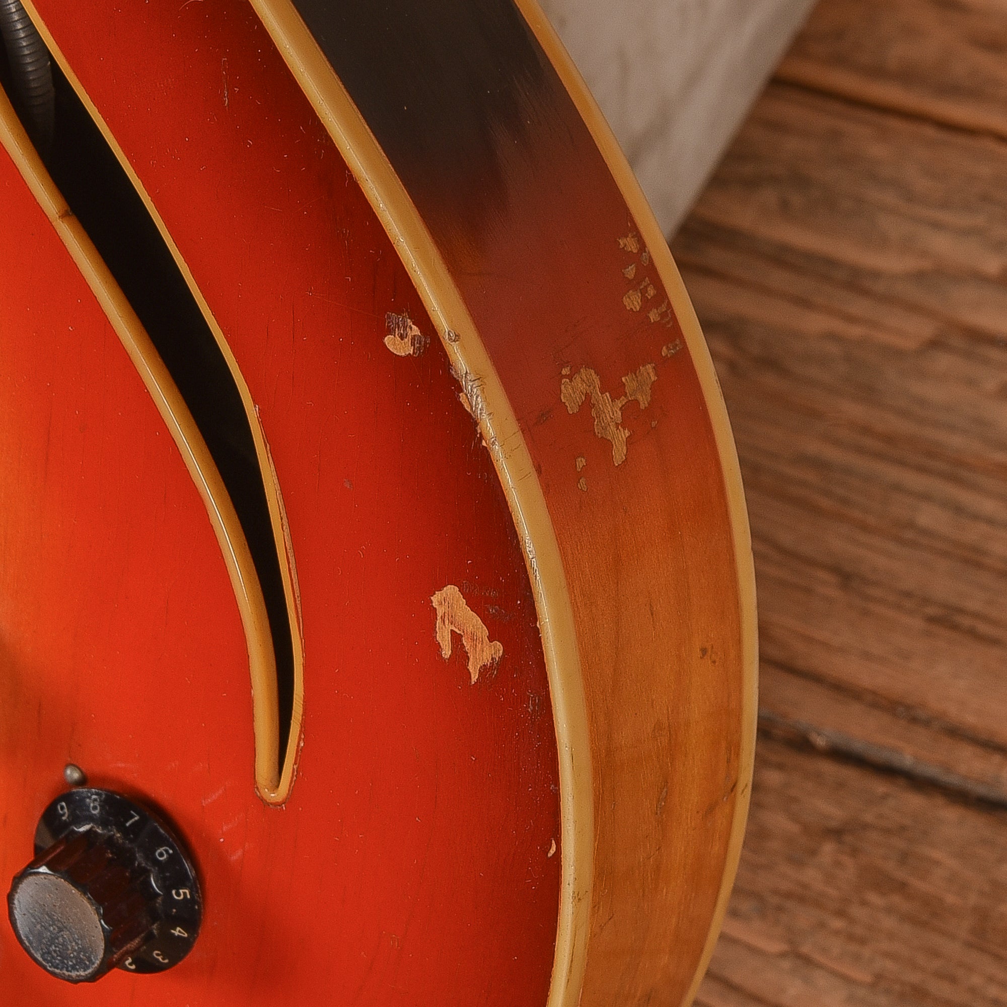 Musicraft Messenger Sunburst 1967