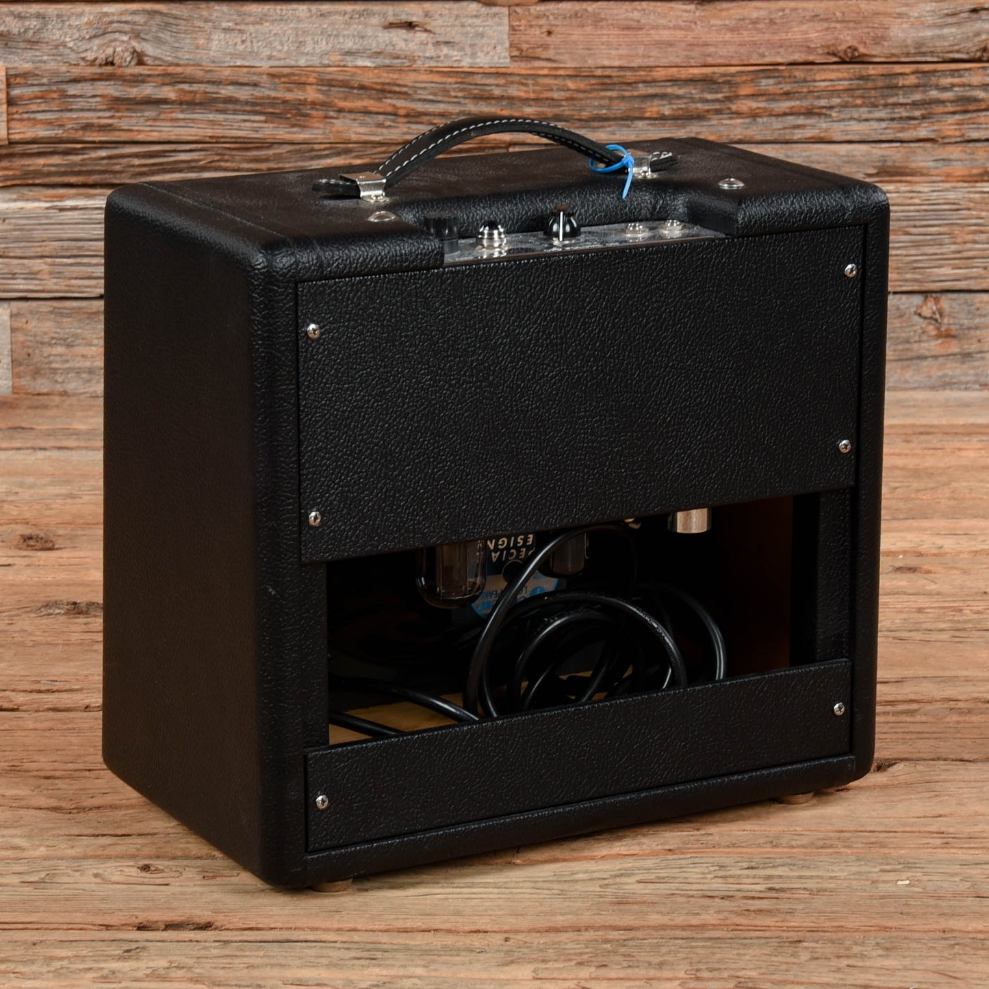 Victoria 518 5-Watt 1x8" Guitar Combo Amp