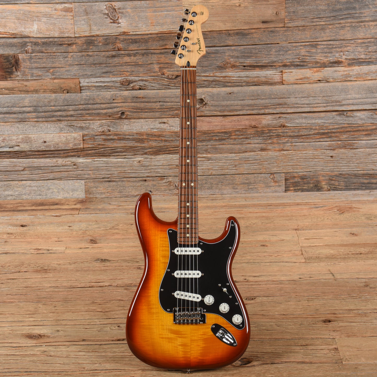 Fender Player Stratocaster Plus Top Tobacco Sunburst 2020