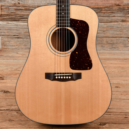 Guild D-40 Traditional Natural