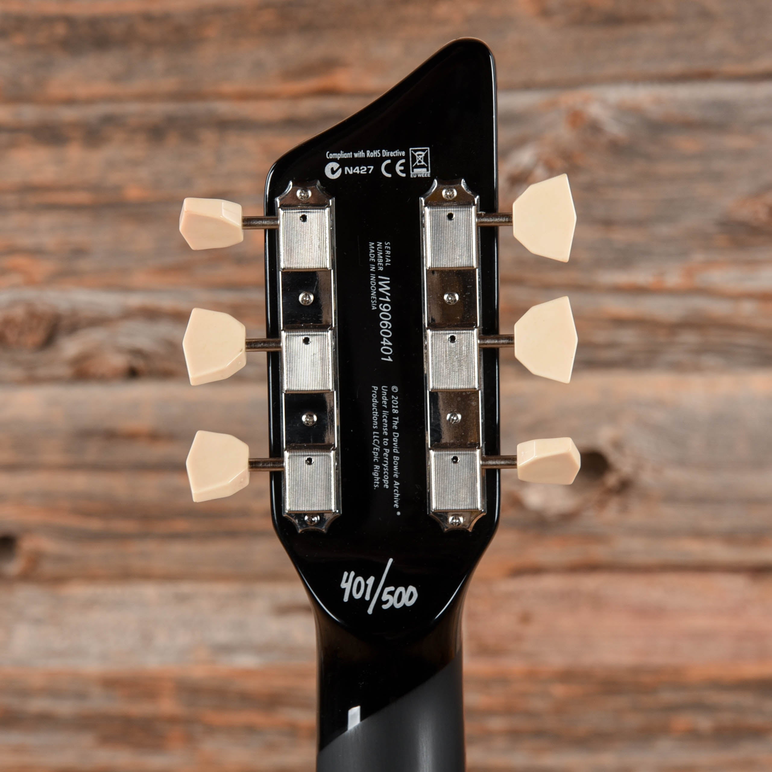 Supro 1224DB David Bowie Dual Tone White 2019