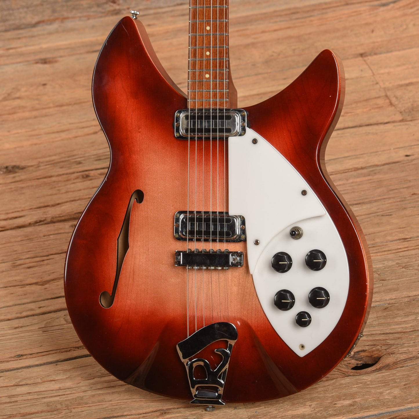 Rickenbacker Rose Morris Fireglo 1964