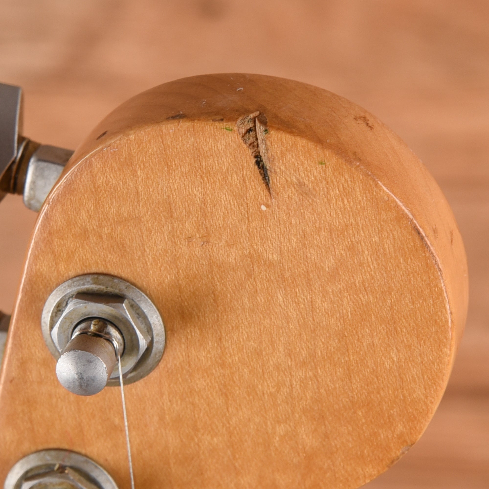 Fender American Standard Stratocaster Neck with Stratocaster Plus Body Crimson Burst