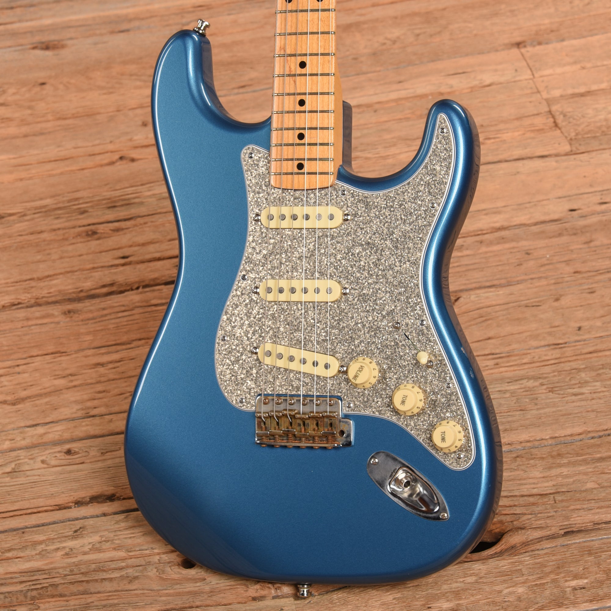Fender Custom Shop Custom Deluxe Stratocaster Lake Placid Blue 2009