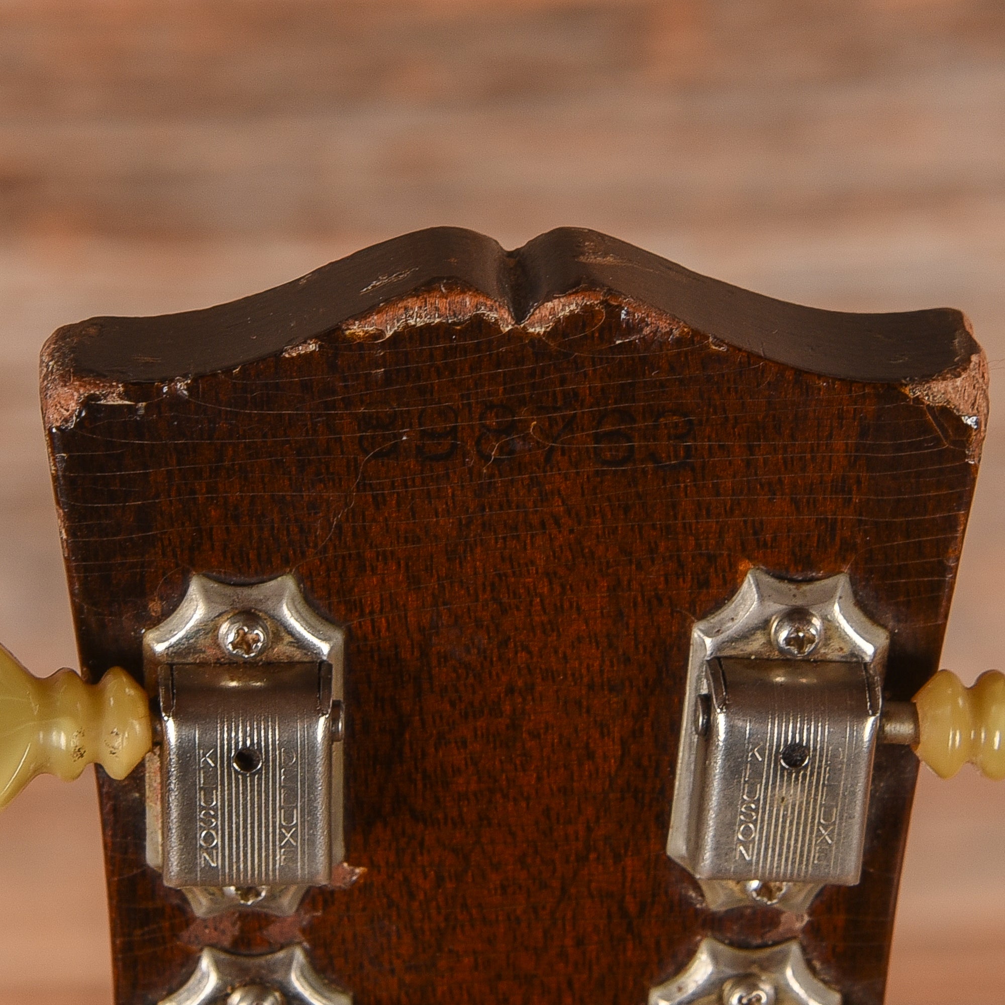 Gibson ES-335 w/Bigsby Sunburst 1969 - Dave Amato of REO Speedwagon