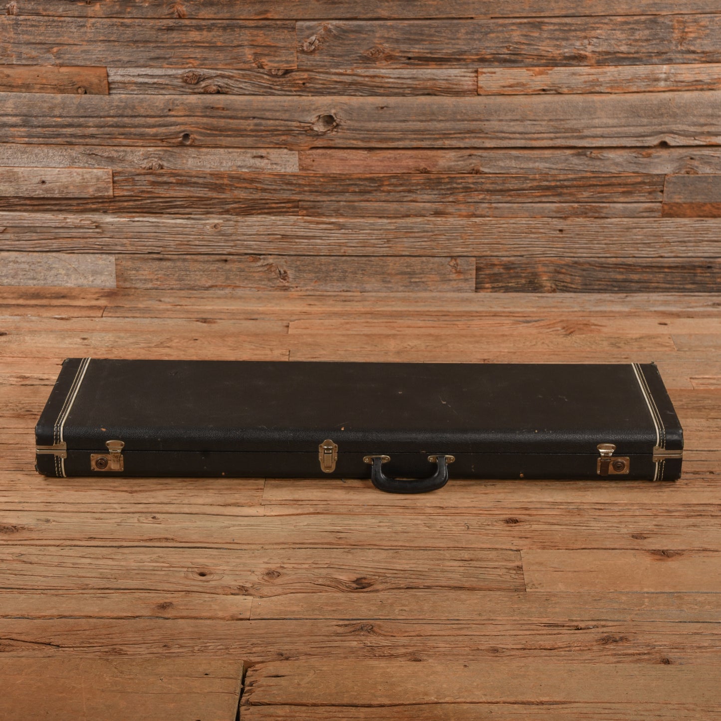 Fender Mustang Bass Sunburst 1976