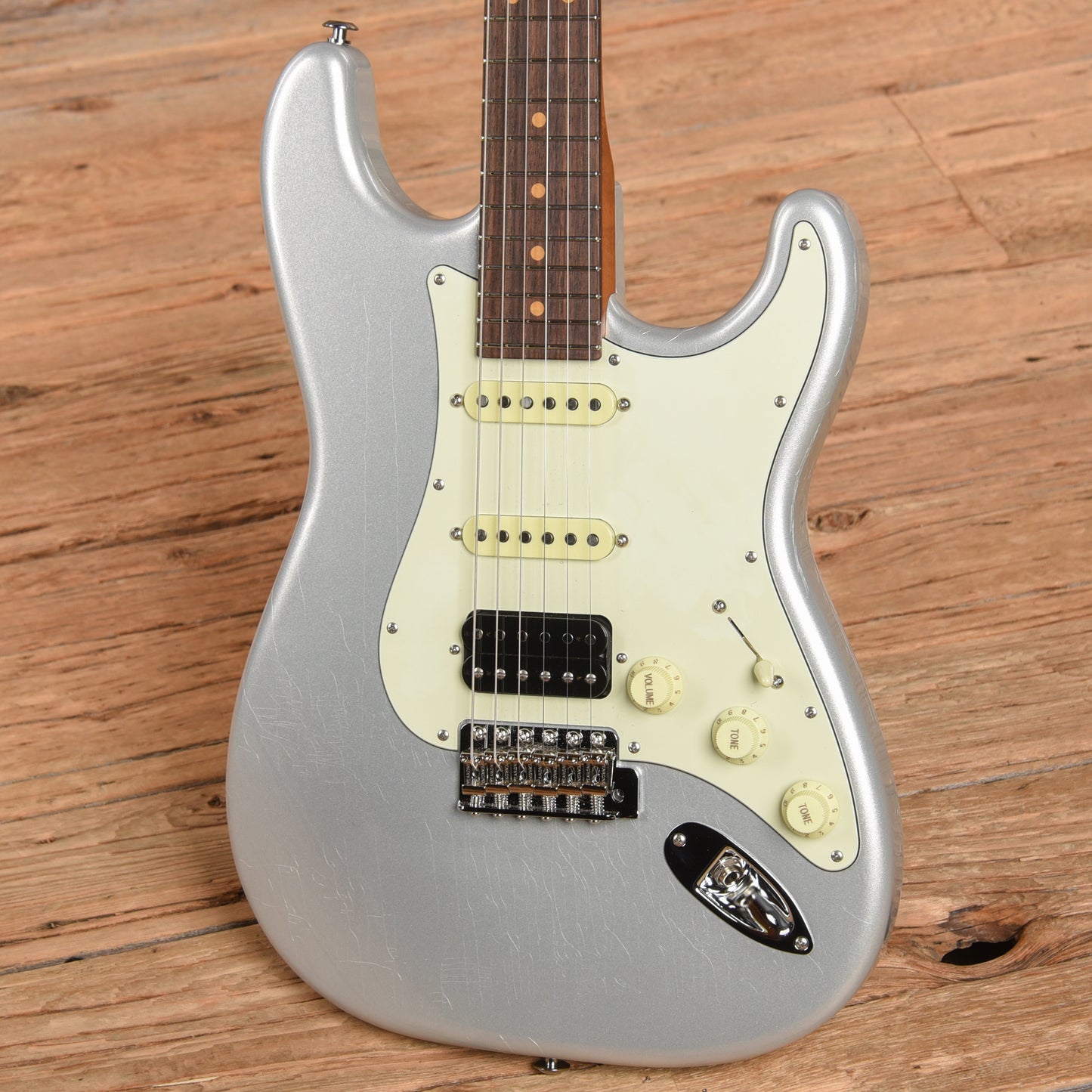 Suhr Classic S HSS Firemist Silver
