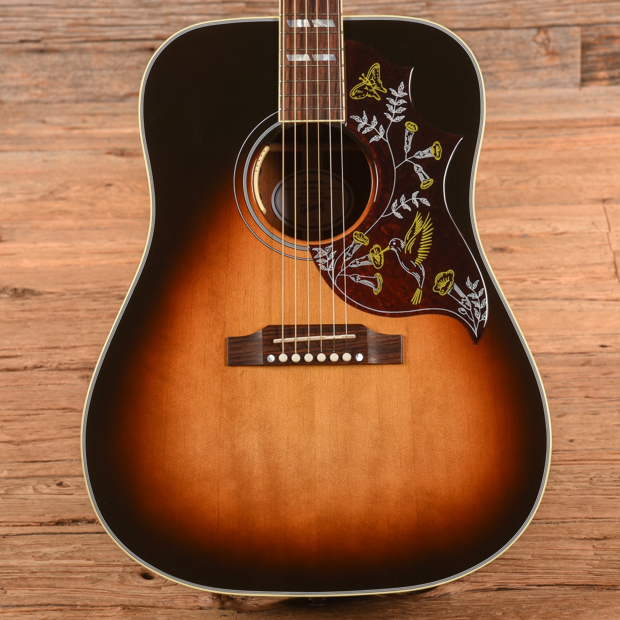 Gibson Modern Hummingbird Standard Sunburst 2023