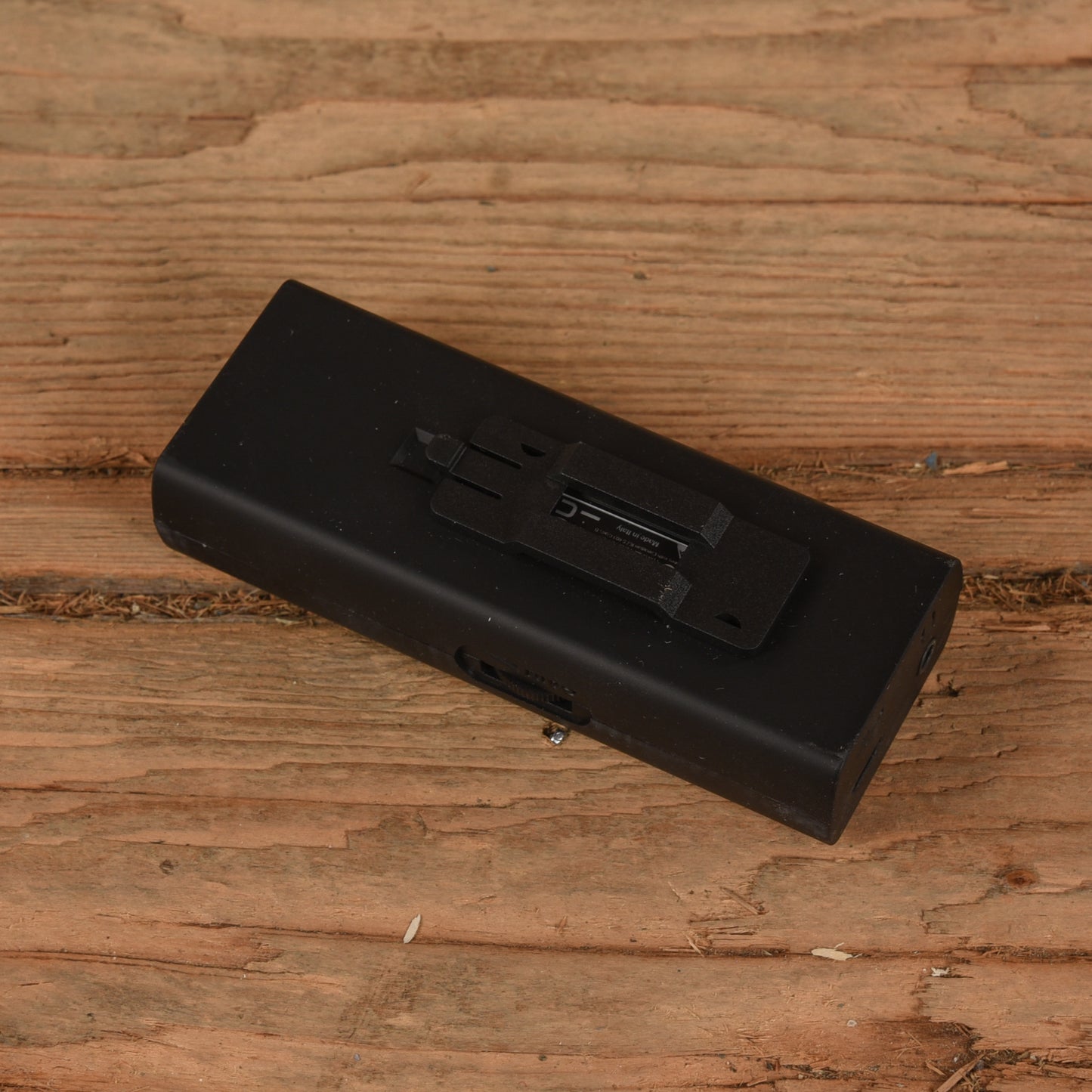 IK Multimedia iRig HD 2 Studio-Quality Guitar Interface for iOS