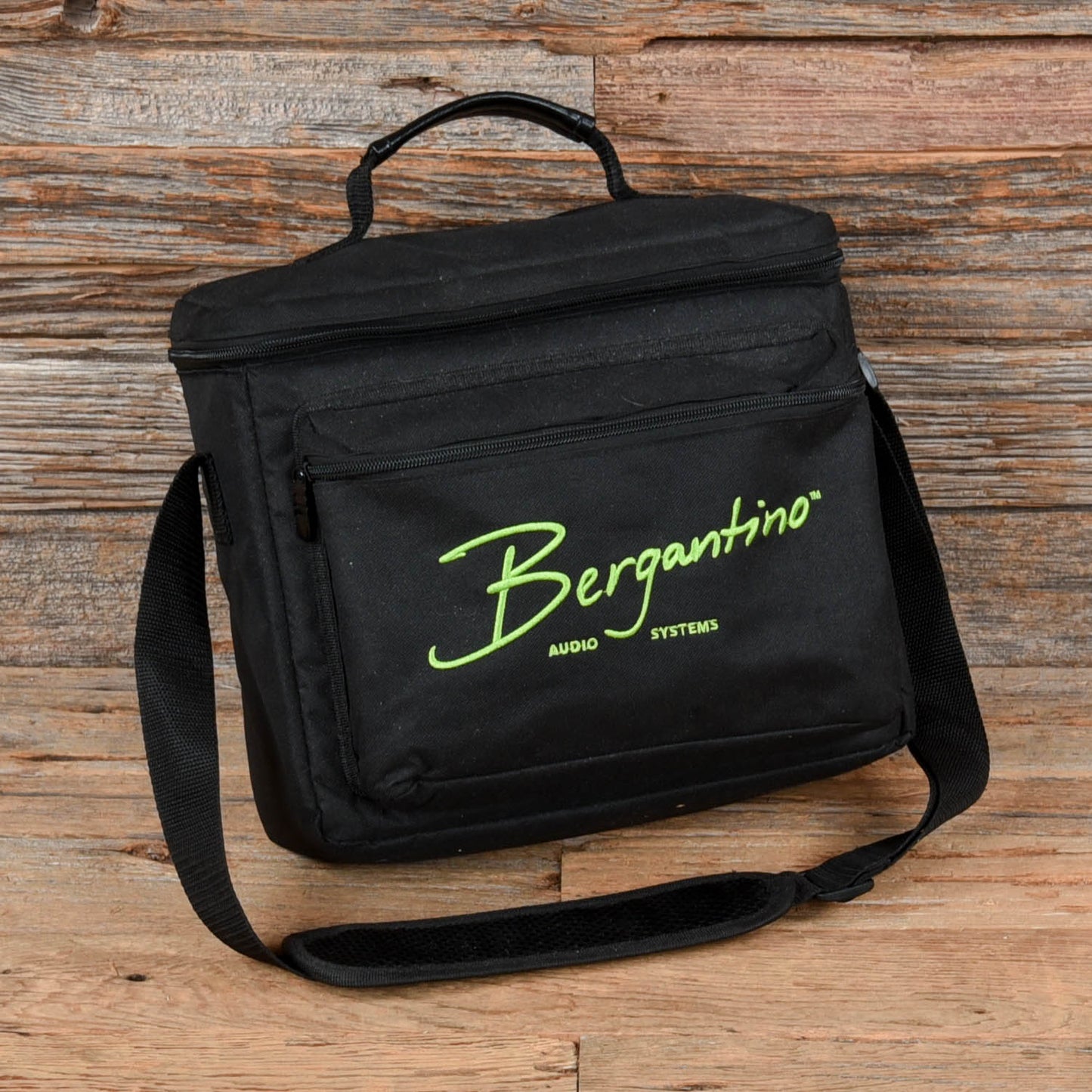 Bergantino B-Amp First Series w/Wireless Footswitch and Bag