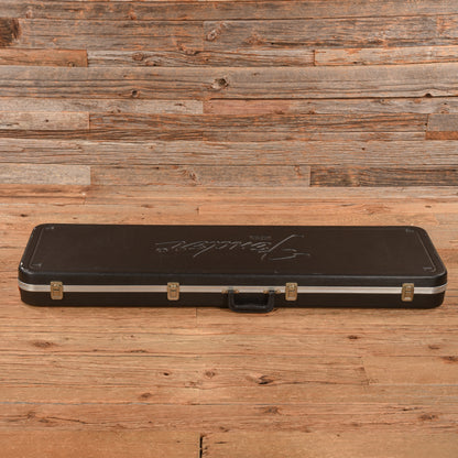 Fender Bullet Bass Deluxe Ivory White 1982