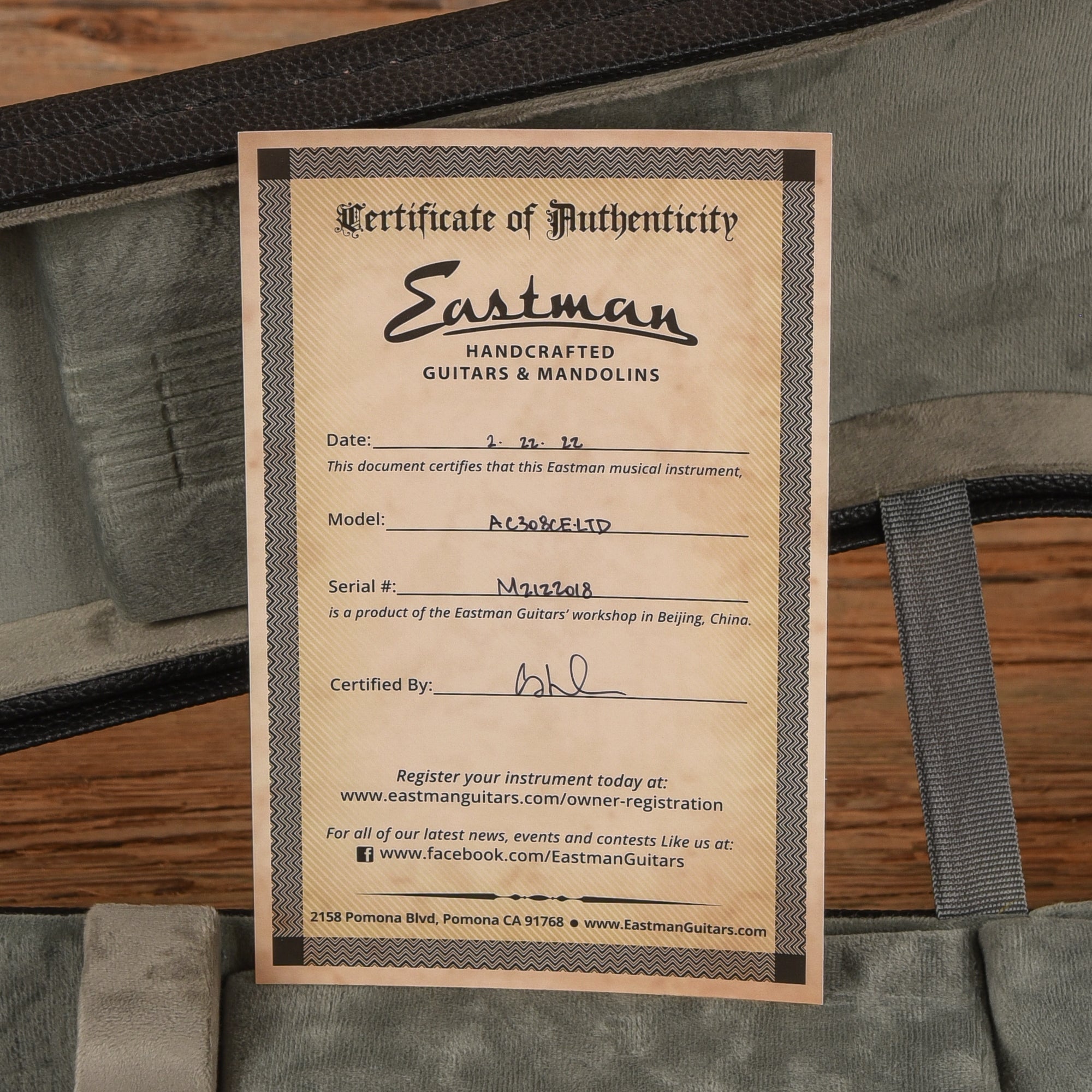 Eastman AC308CE-LTD Natural 2022