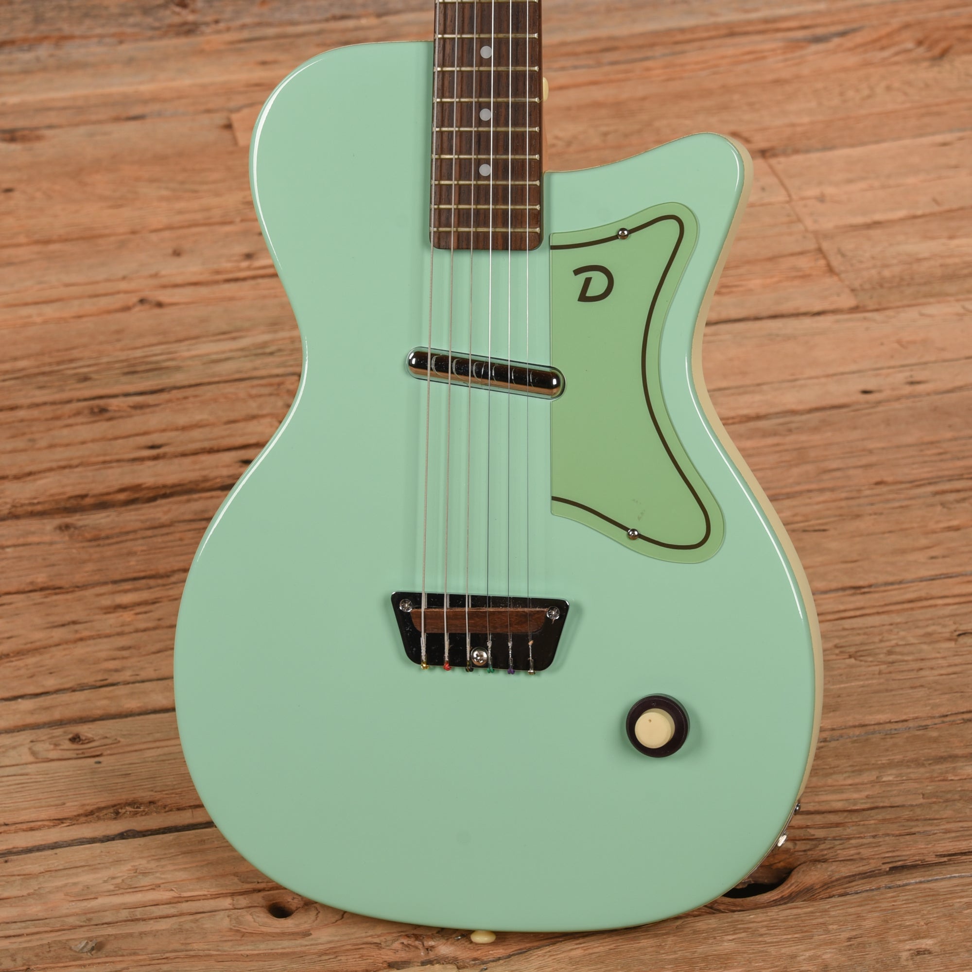 Danelectro 56 U-1 Surf Green 1998 – Chicago Music Exchange