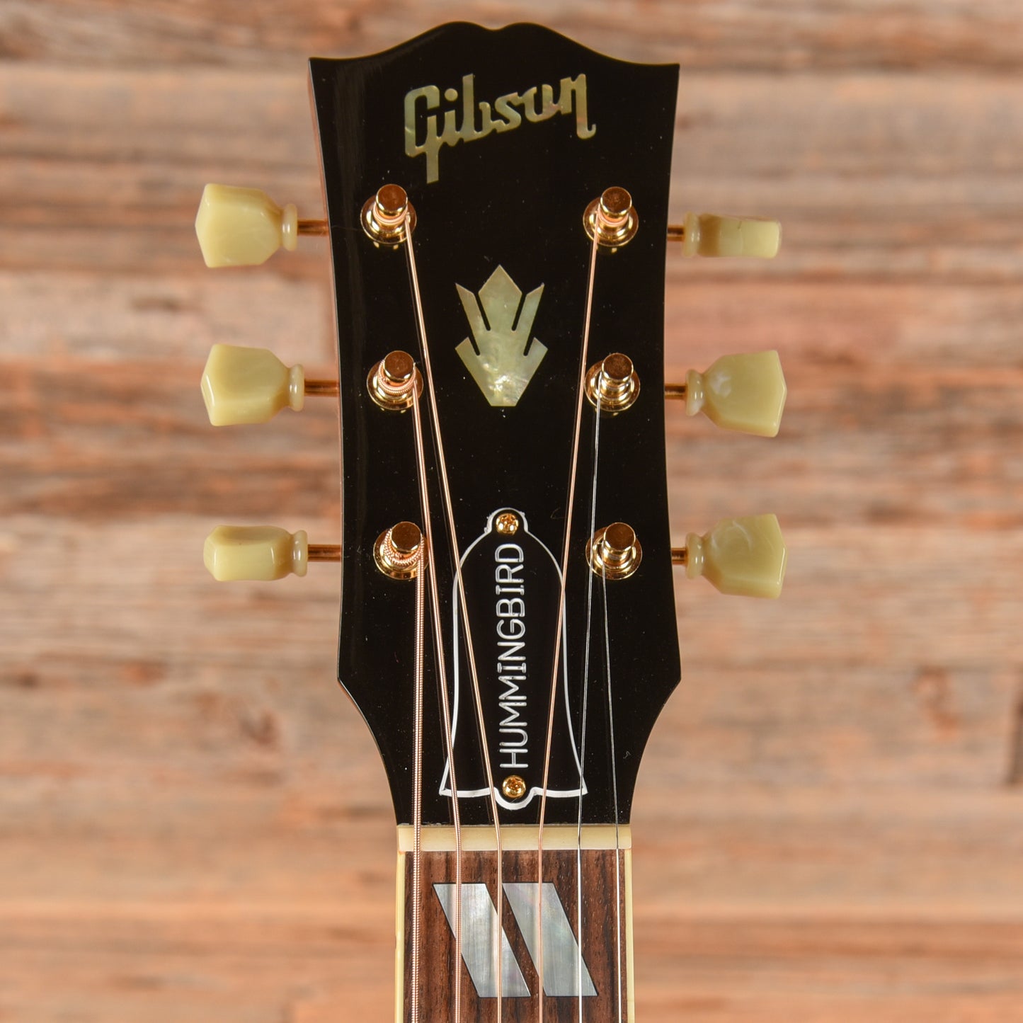Gibson Hummingbird Sunburst 2023