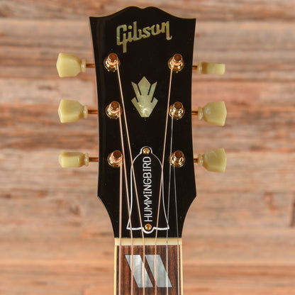 Gibson Hummingbird Sunburst 2023