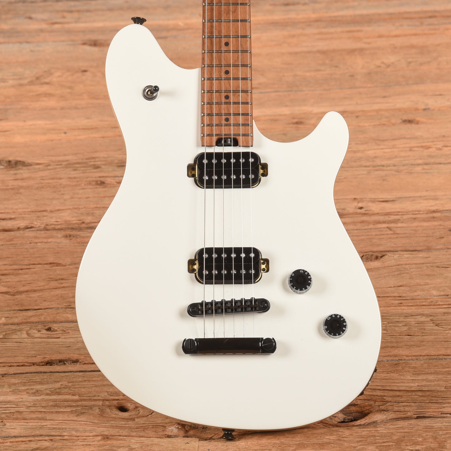 EVH Wolfgang Standard TOM White 2024