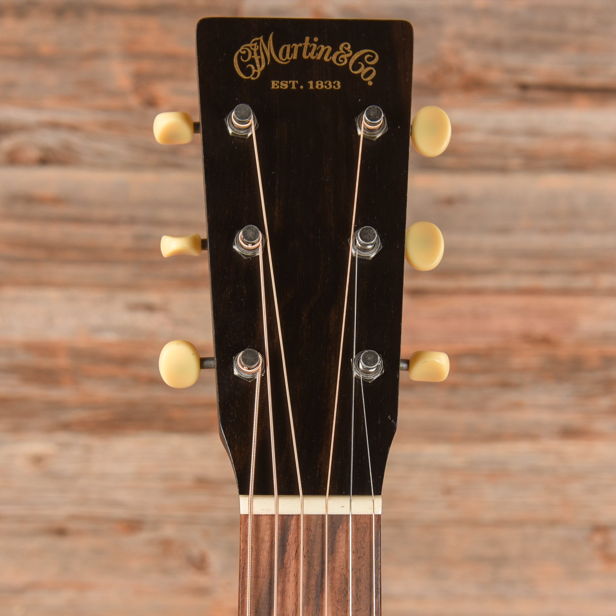 Martin 000-17 Black Smoke