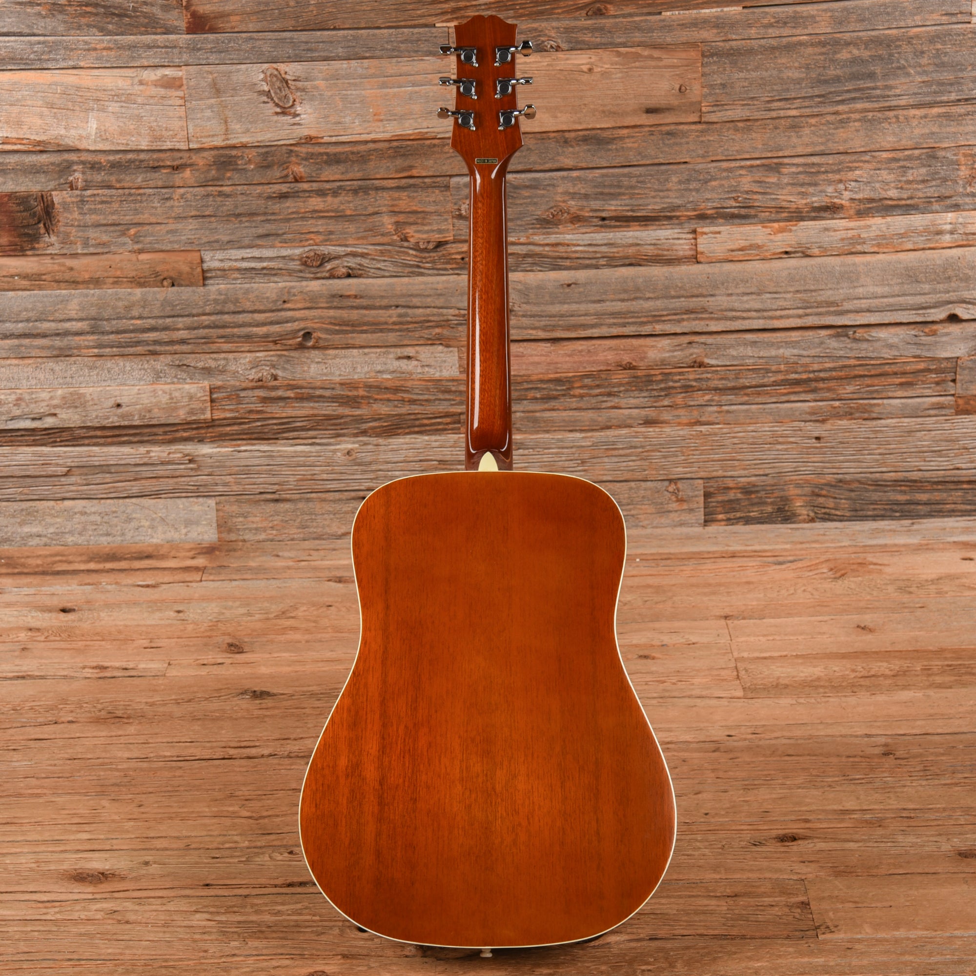 Nouveau by Gibson NV-6 Natural